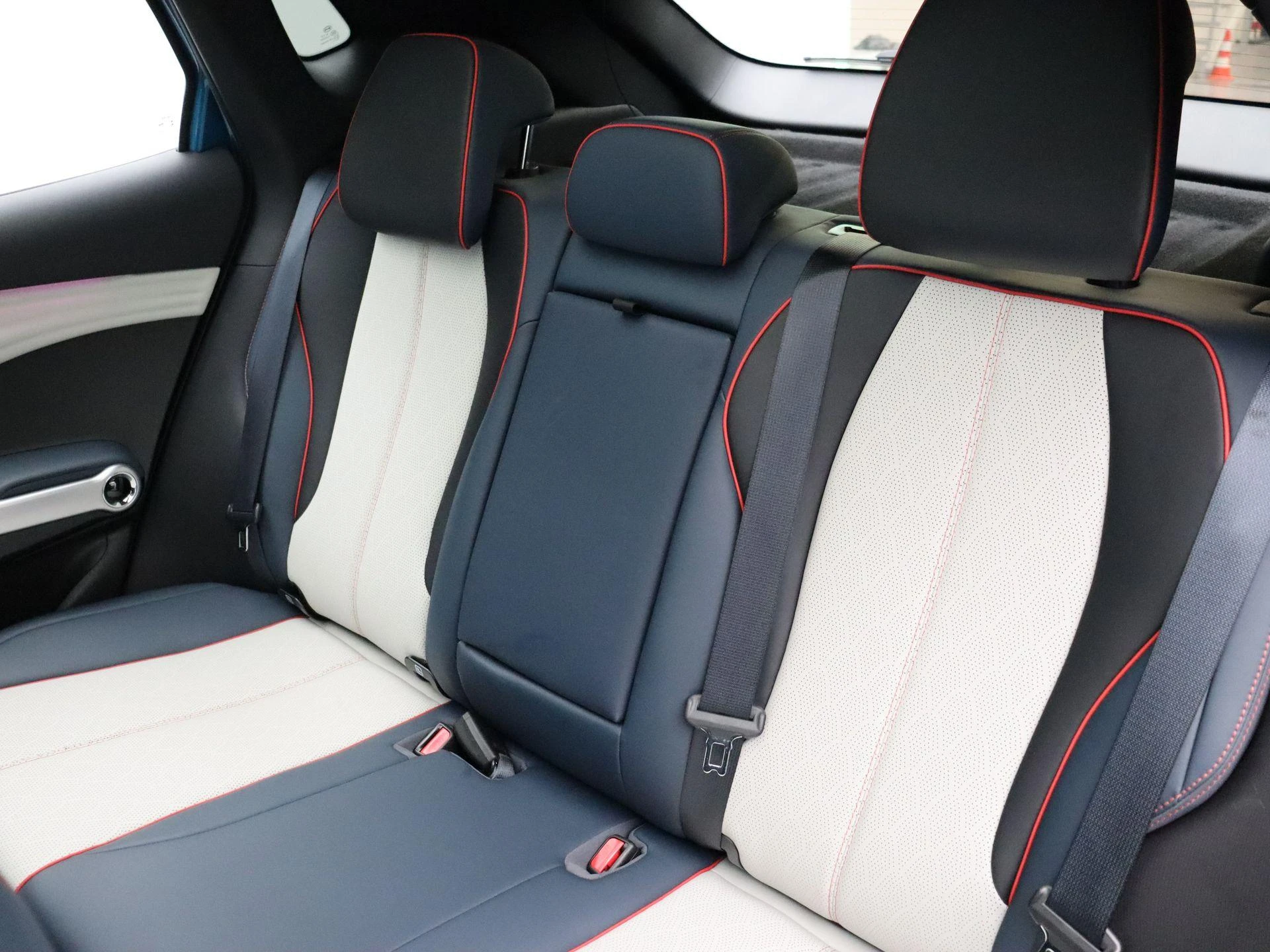 BYD-ATTO 3-image-16