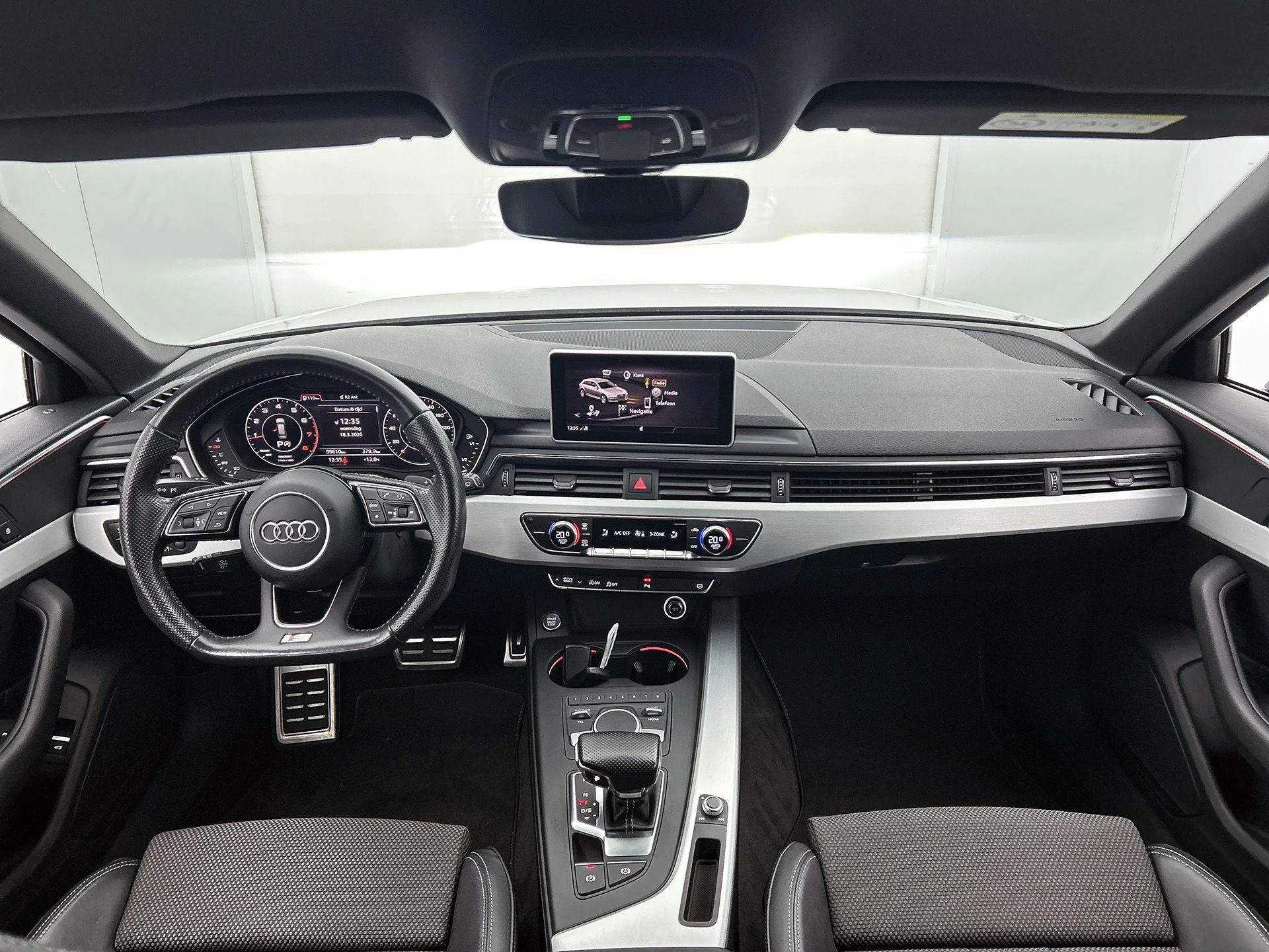 Audi-A4-image-19