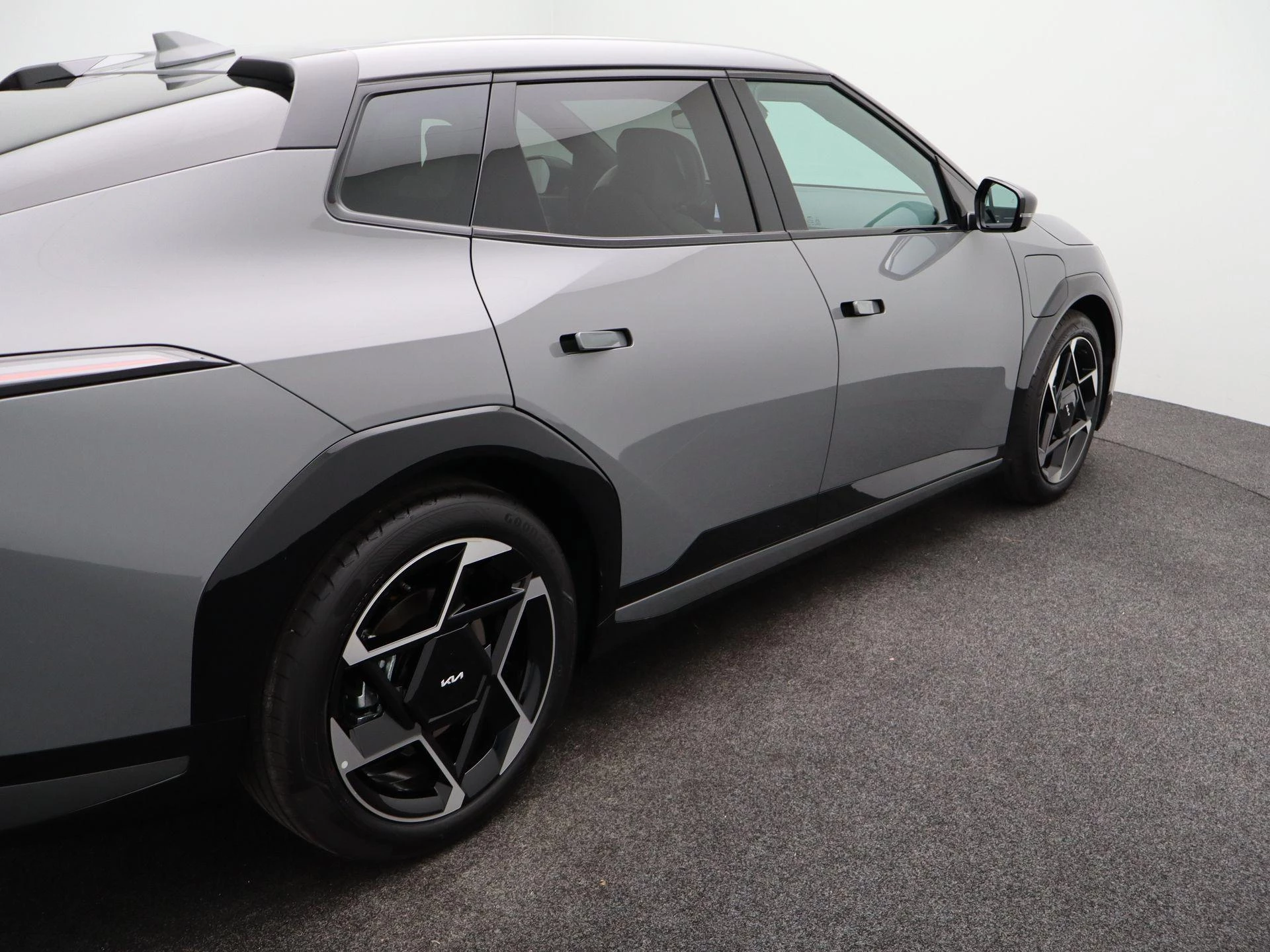 Kia EV4 Fastback GT-Line Business Edition 81.4 kWh
