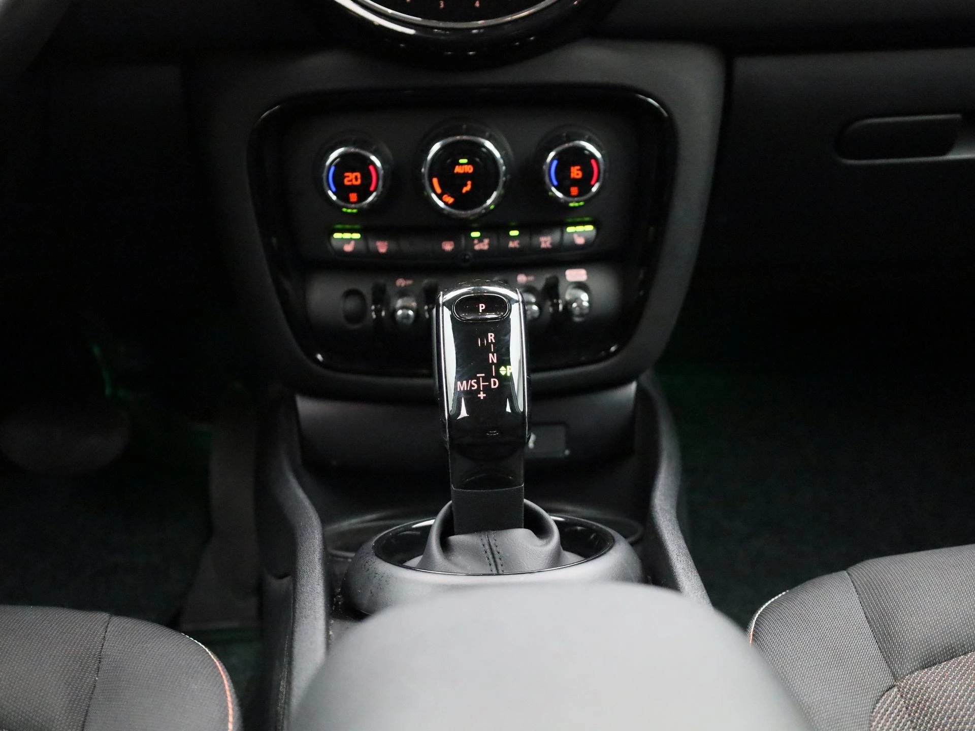 MINI Clubman Mini Cooper (100 kW)