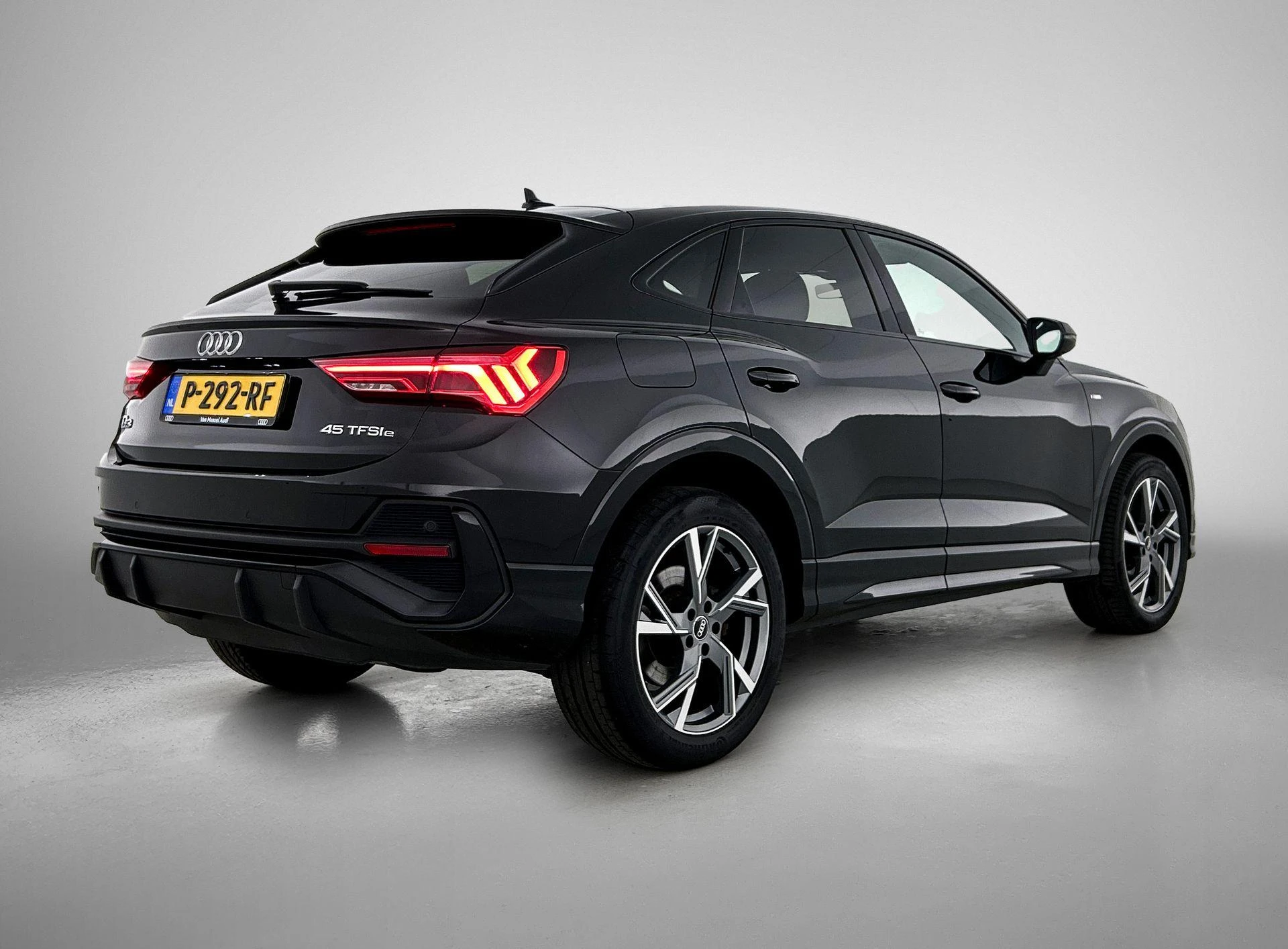 Audi-Q3-image-3