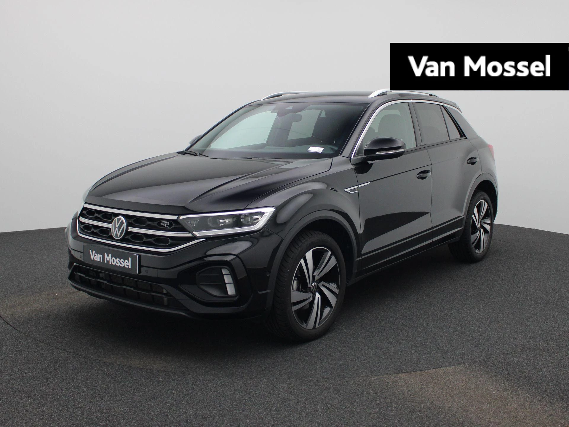 Volkswagen-T-Roc-image-0