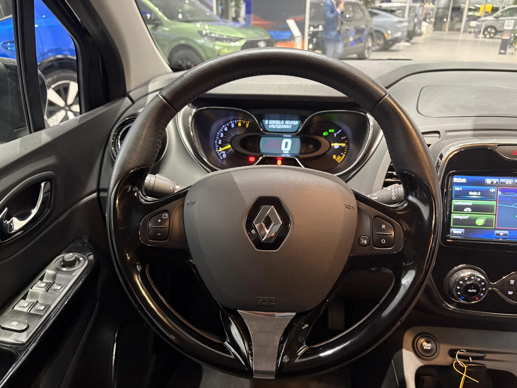 Renault-Captur-image-14