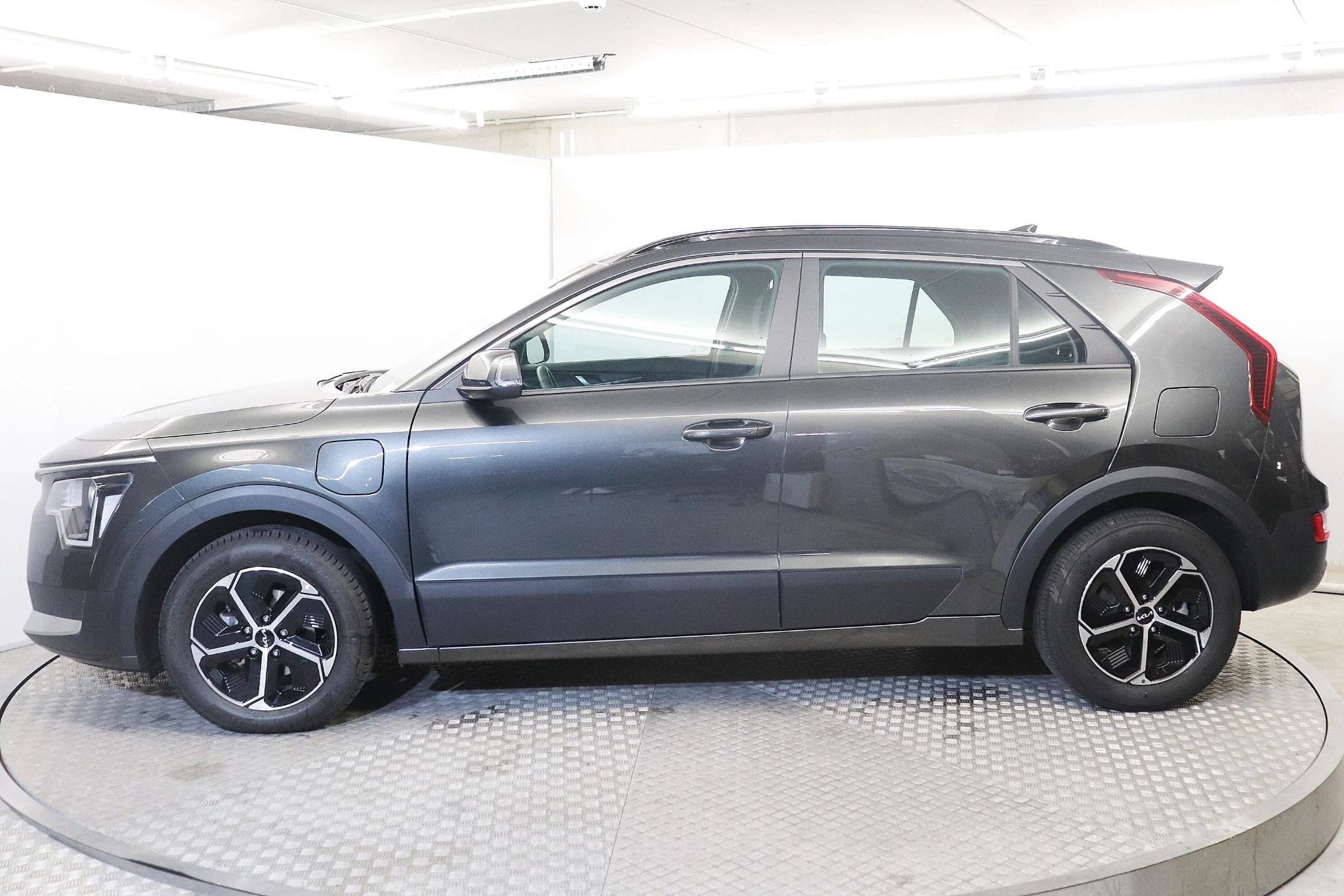 Kia-Niro-image-1