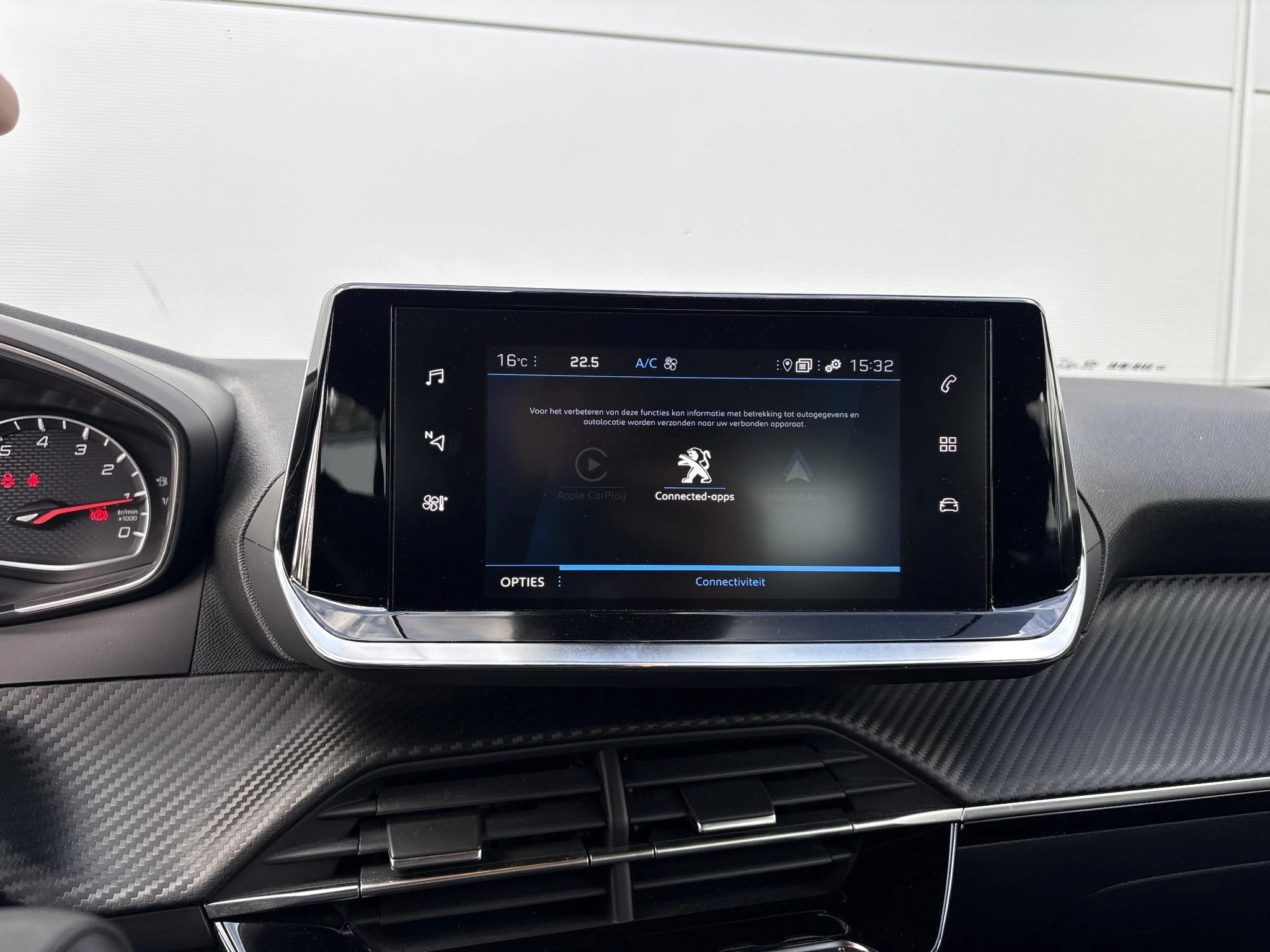 Peugeot 2008 1.2 PureTech Active Pack