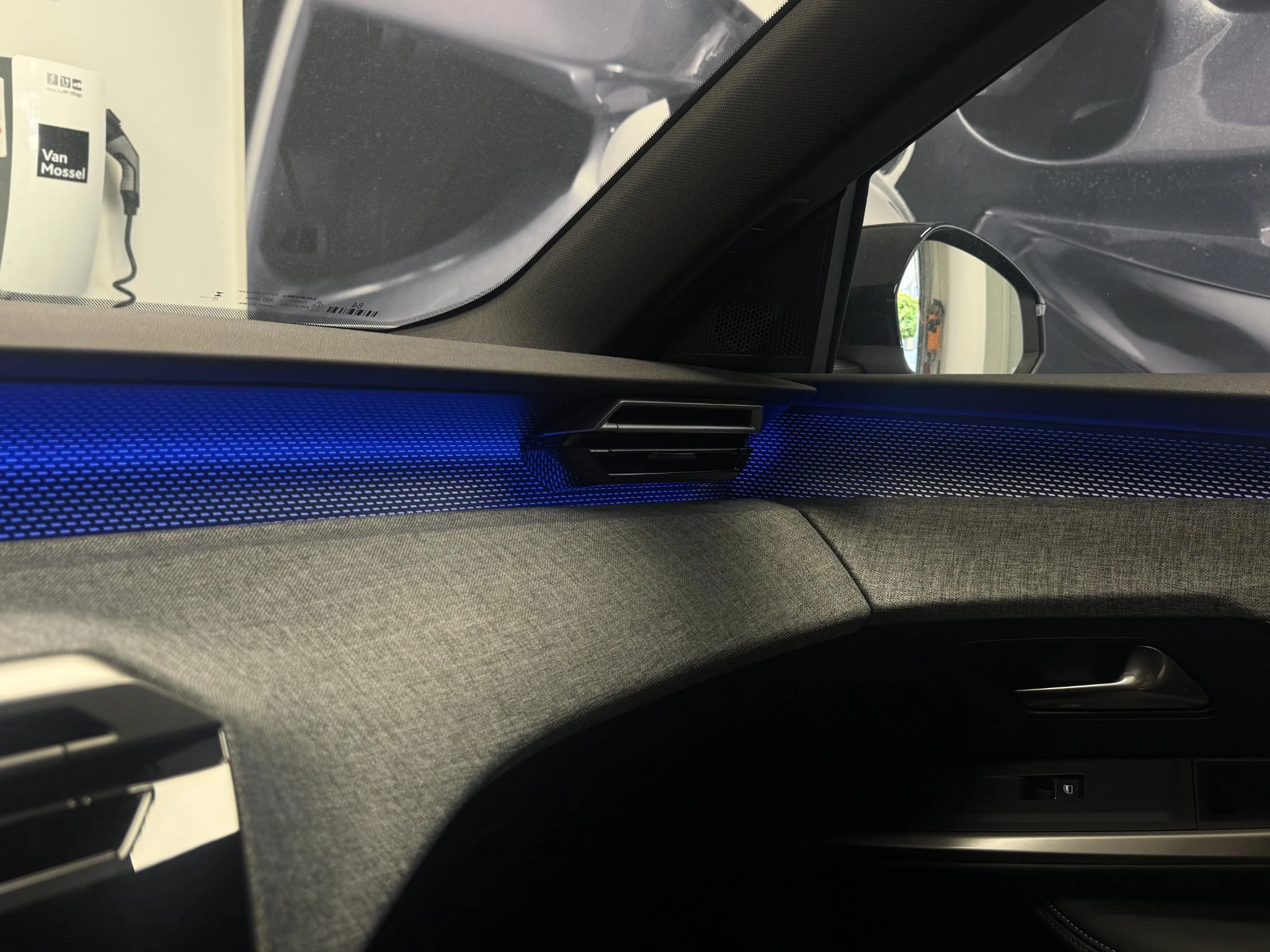 Peugeot-5008-image-20