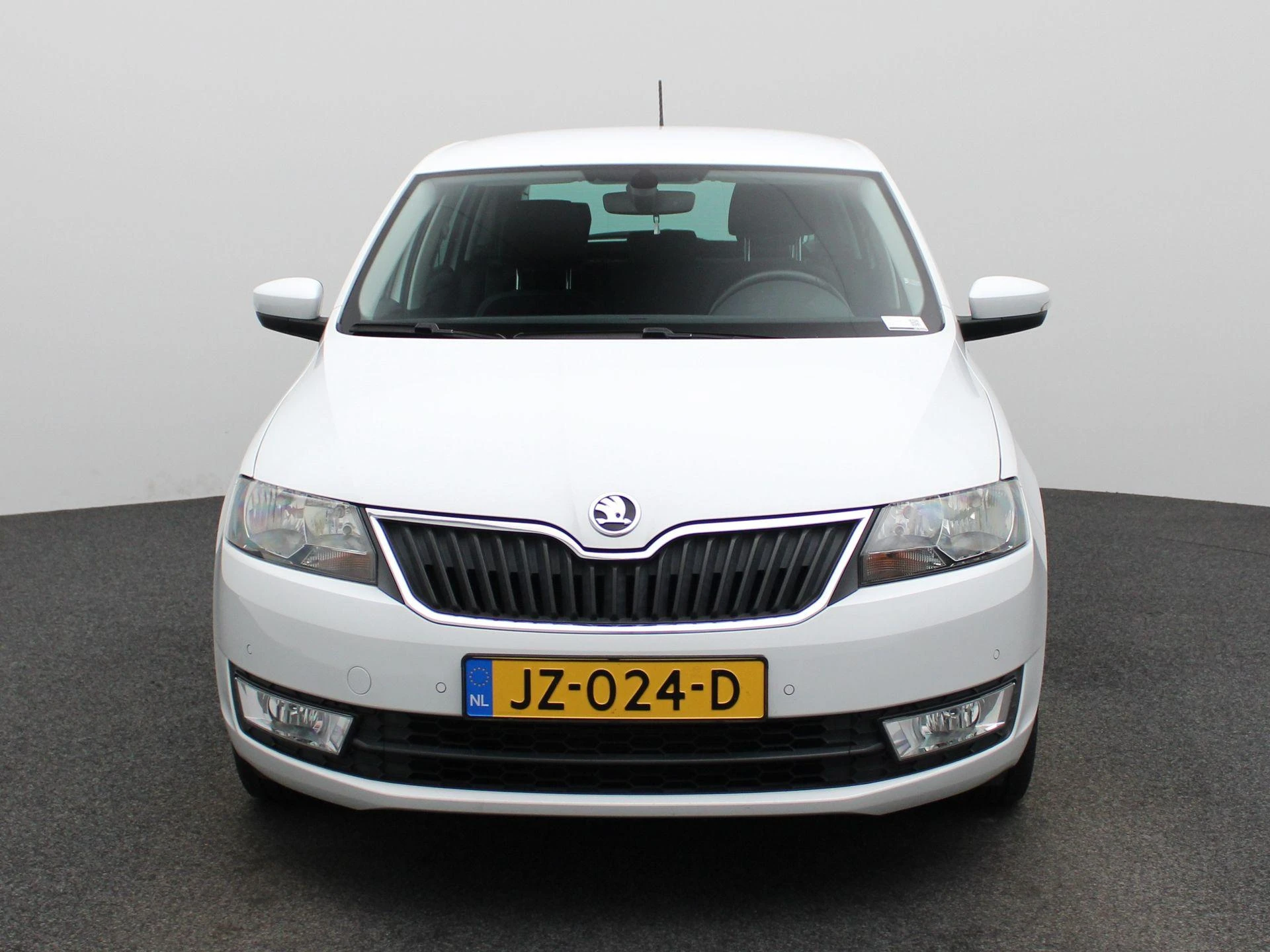 Škoda-Rapid-image-2