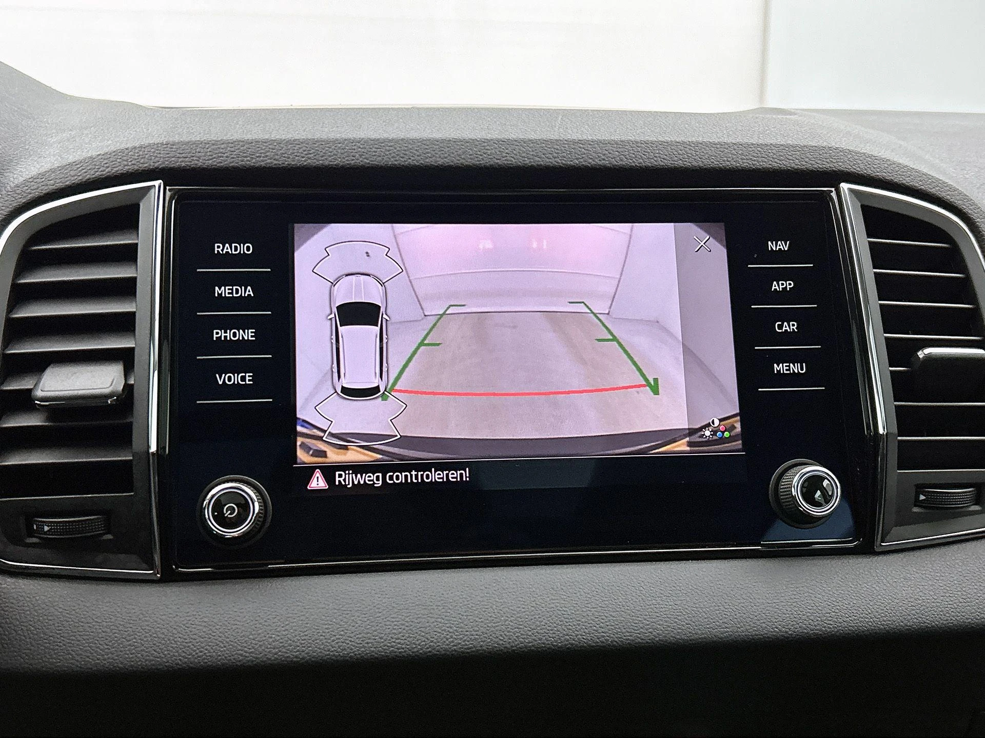 Škoda-Karoq-image-12