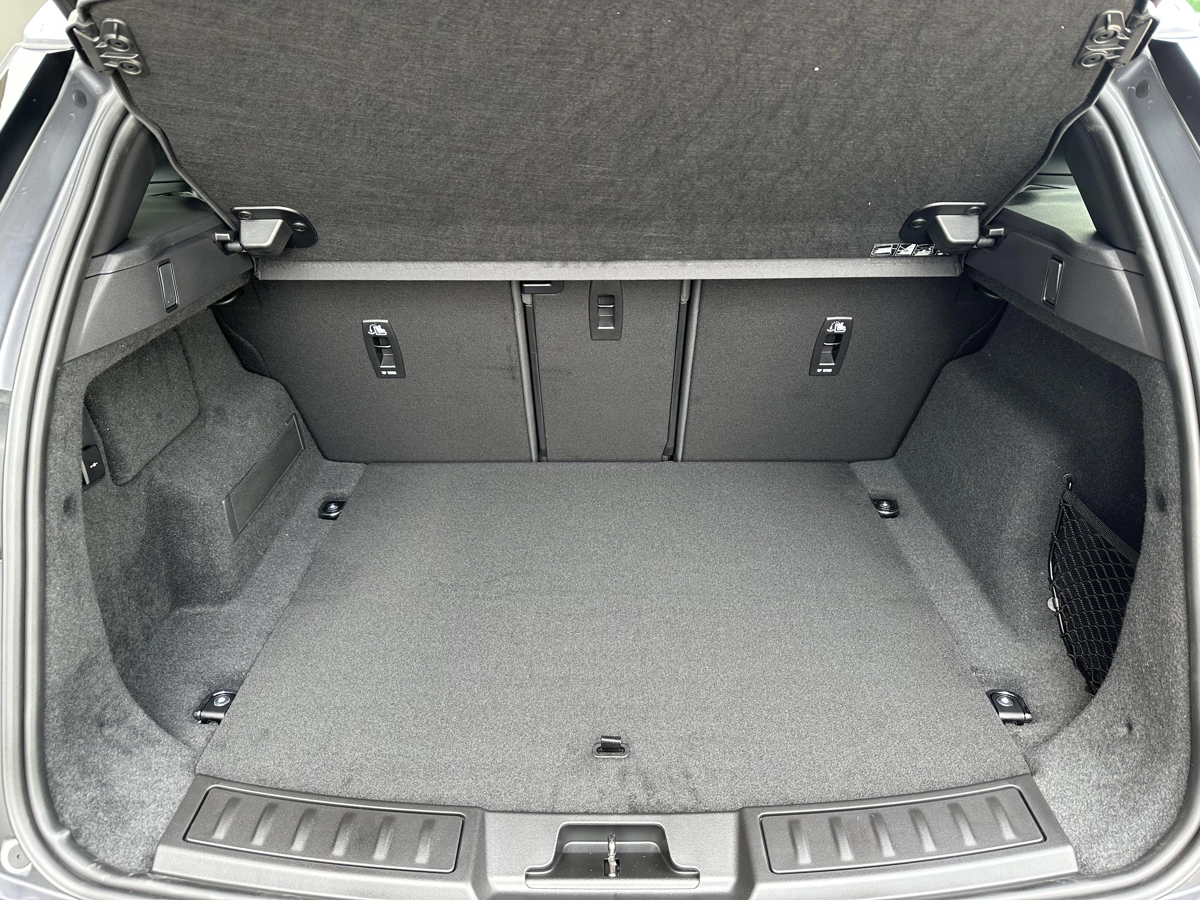 Land Rover-Range Rover Evoque-image-6