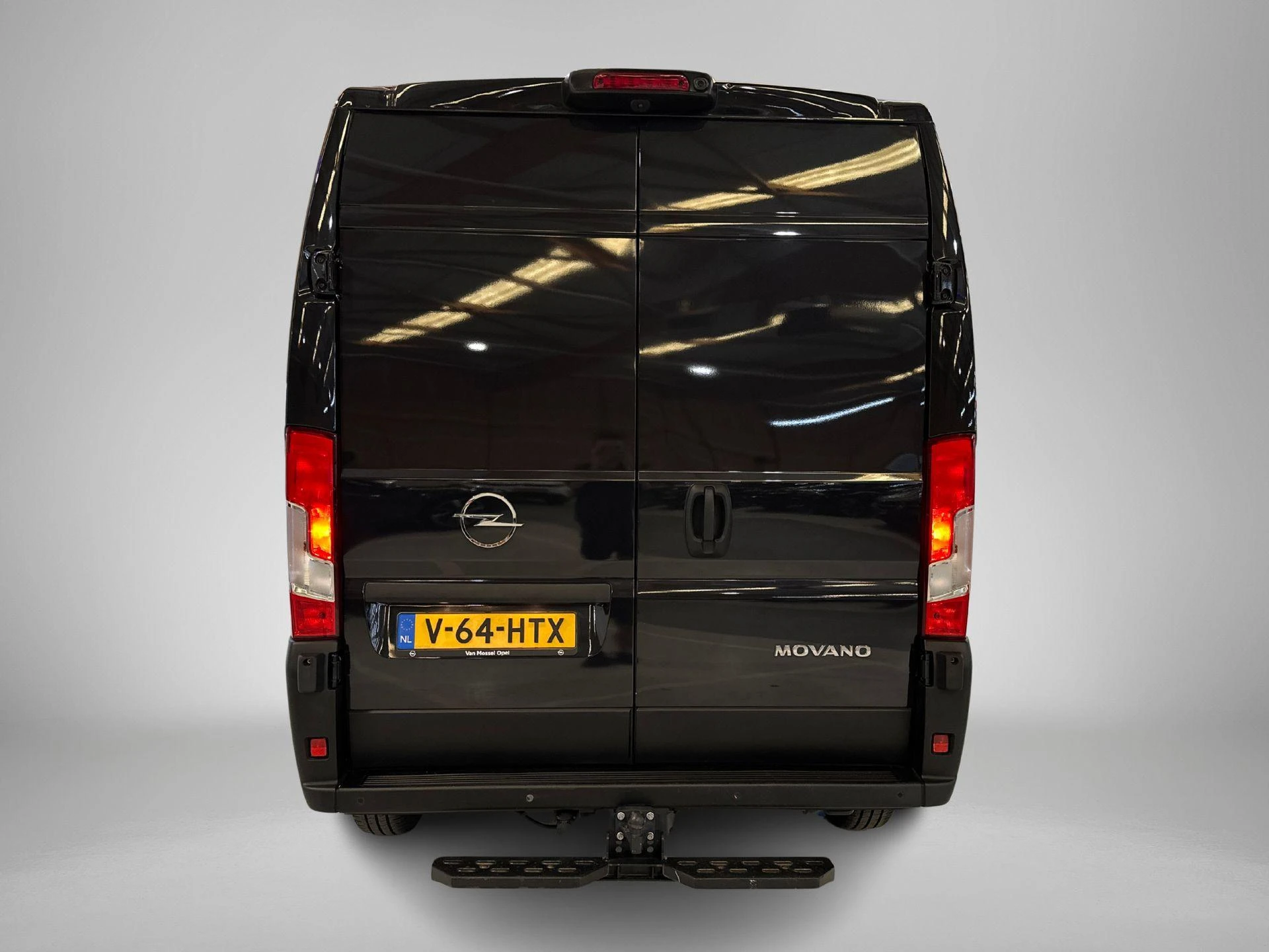 Opel-Movano-image-2