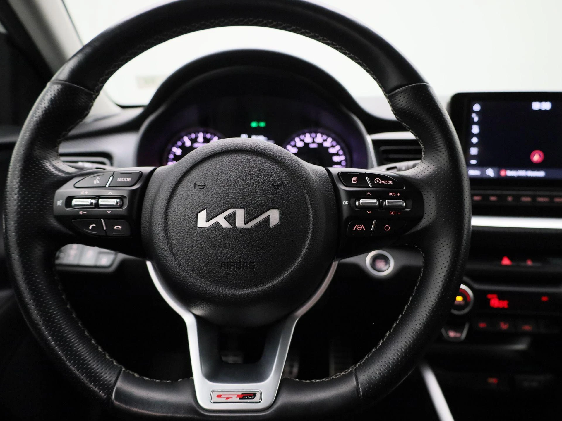 Kia-Stonic-image-2