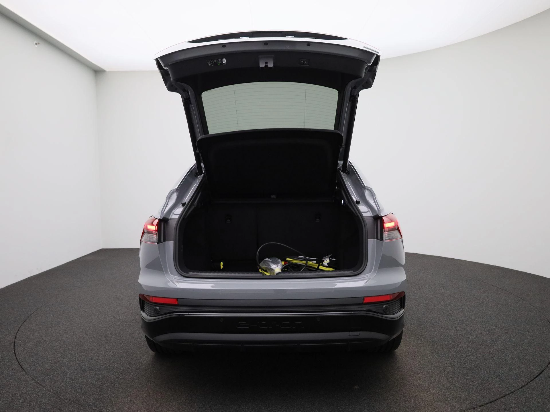 Audi-Q4 Sportback e-tron-image-10