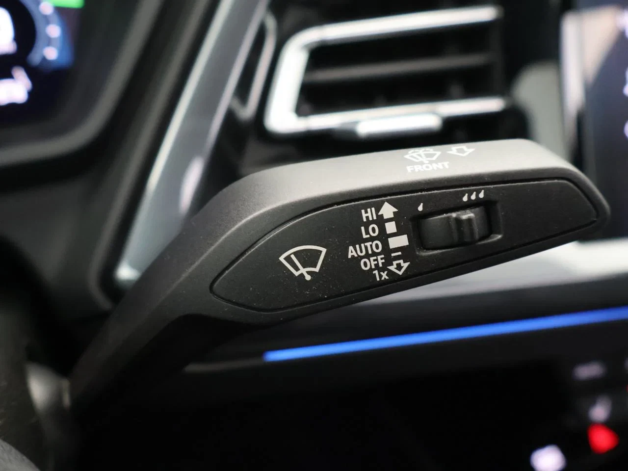 Audi-Q4 Sportback e-tron-image-22