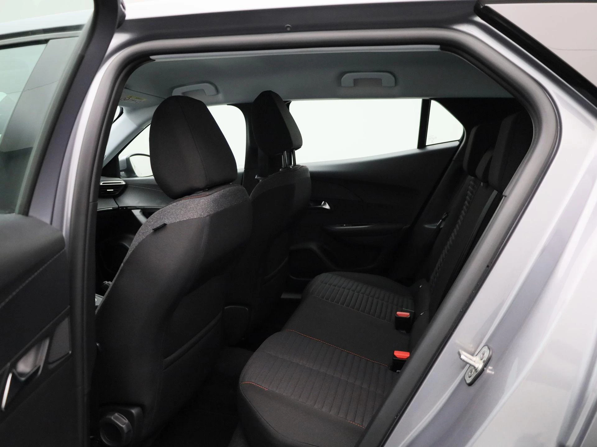 Peugeot-2008-image-9