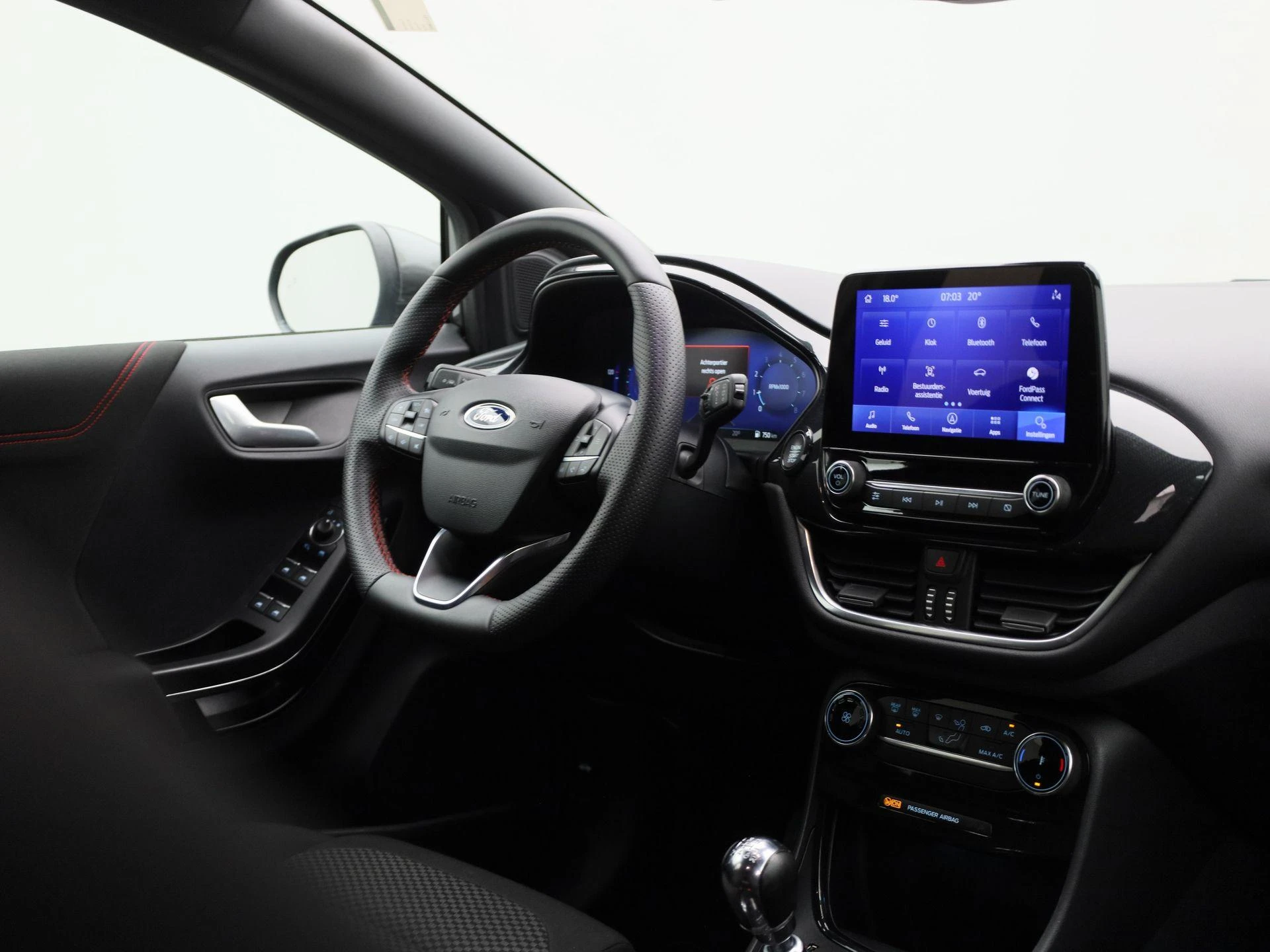 Ford-Puma-image-32