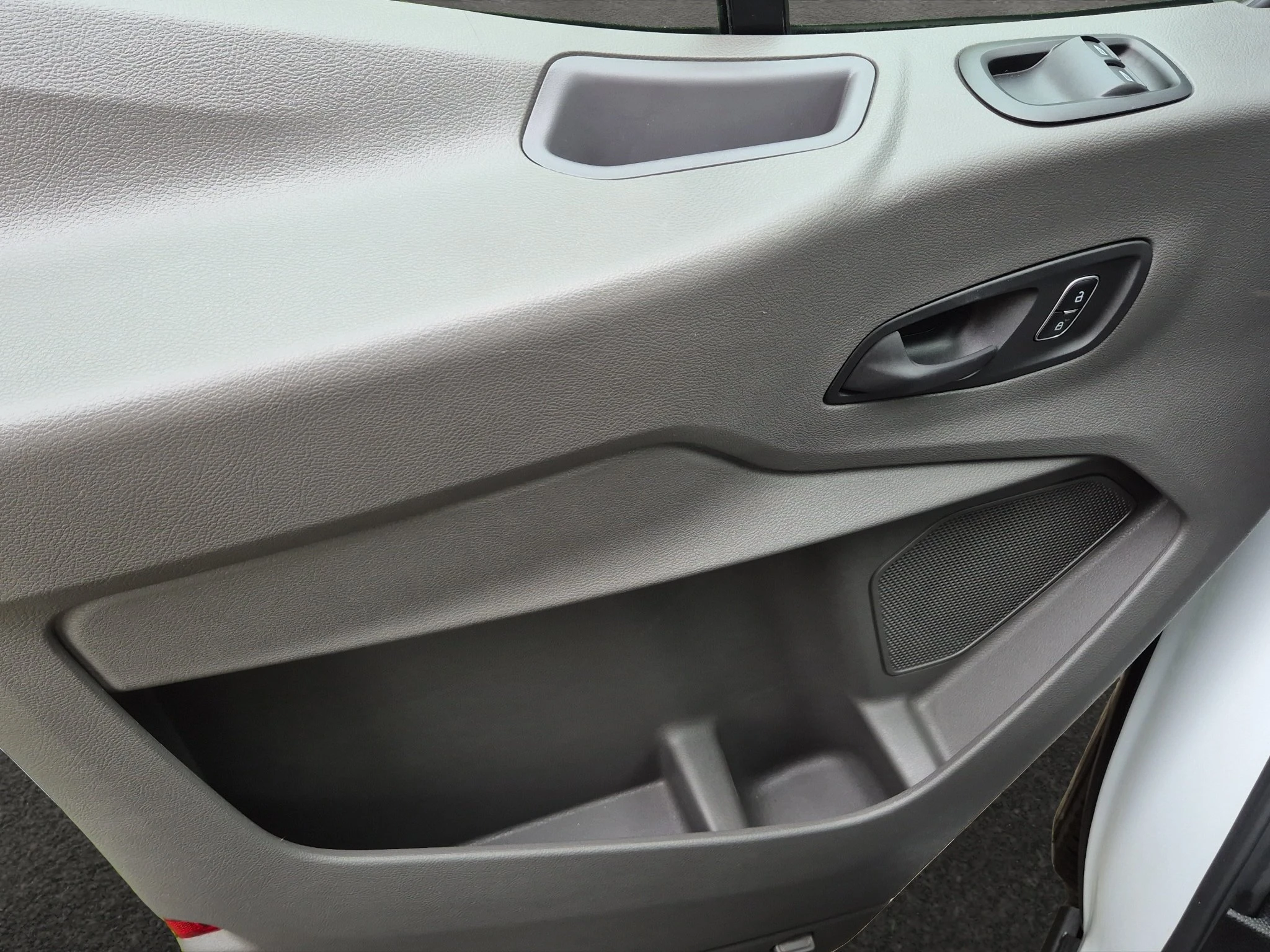 Ford-Transit-image-15