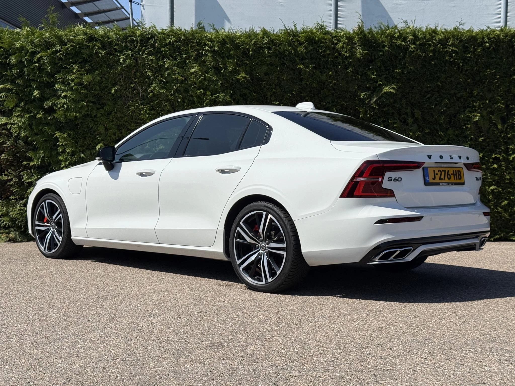 Volvo S60 T6 AWD Twin Engine R-Design