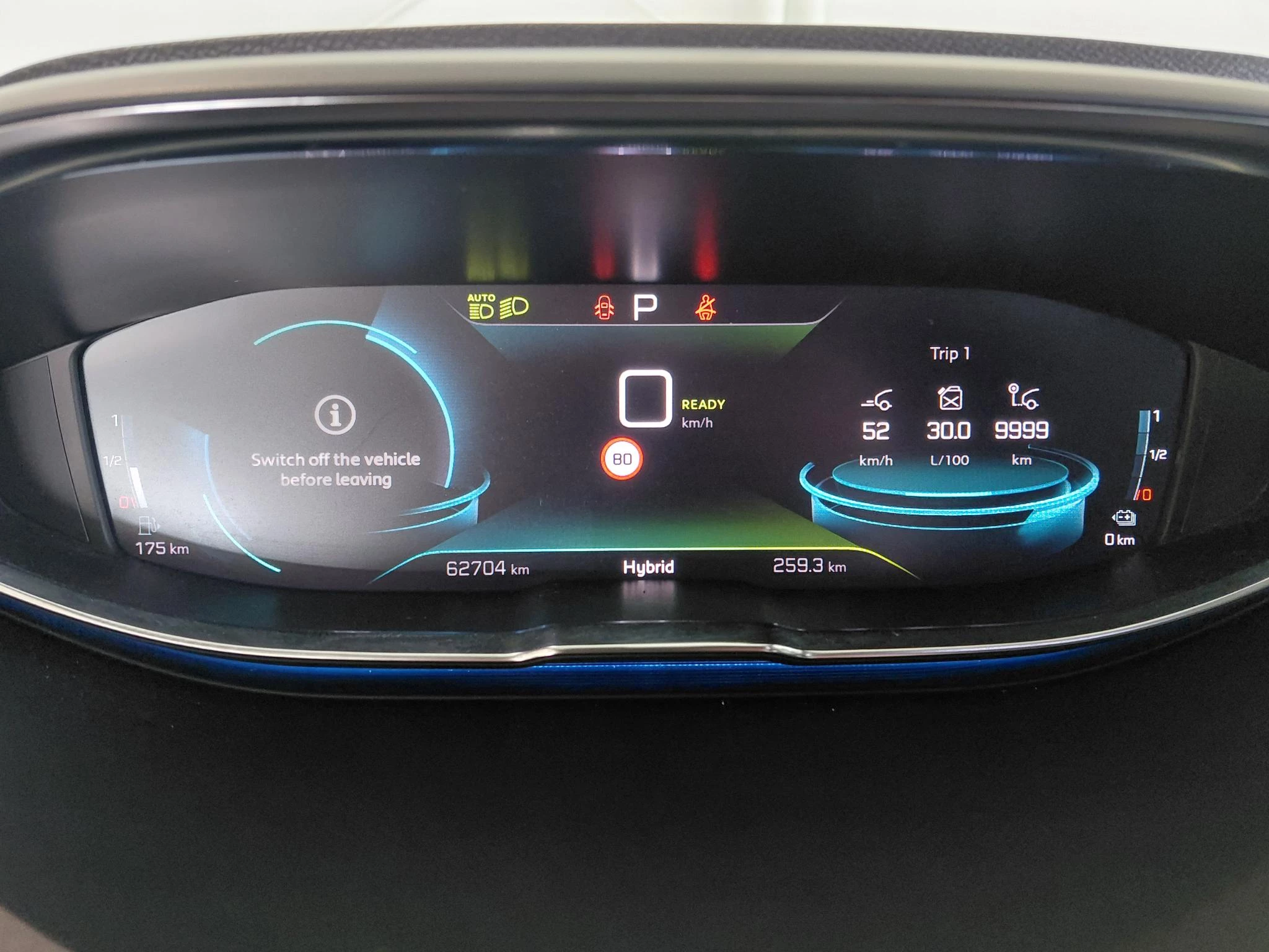 Peugeot 3008 1.6 HYbrid 225 GT