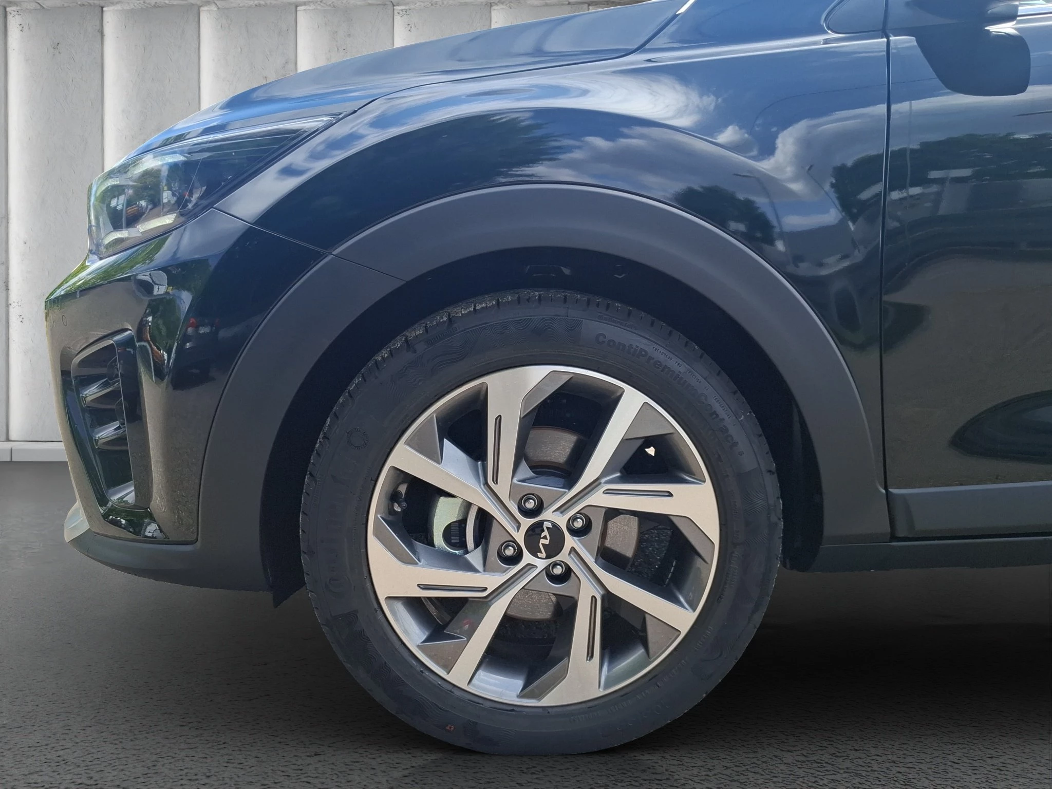 Kia Stonic GT-Line 100 PS 48V Autom. Spirit ACC LED RFK PDC SHZ LEDER *SALE*