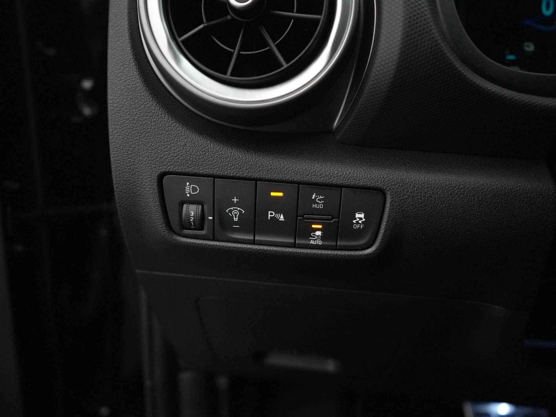 Hyundai Kona EV Premium 64 kWh