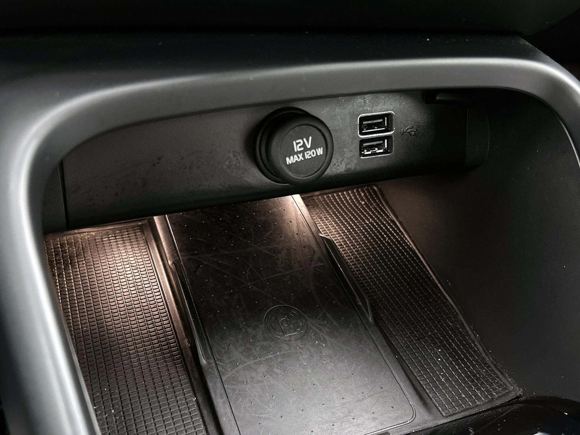 Volvo-XC40-image-31