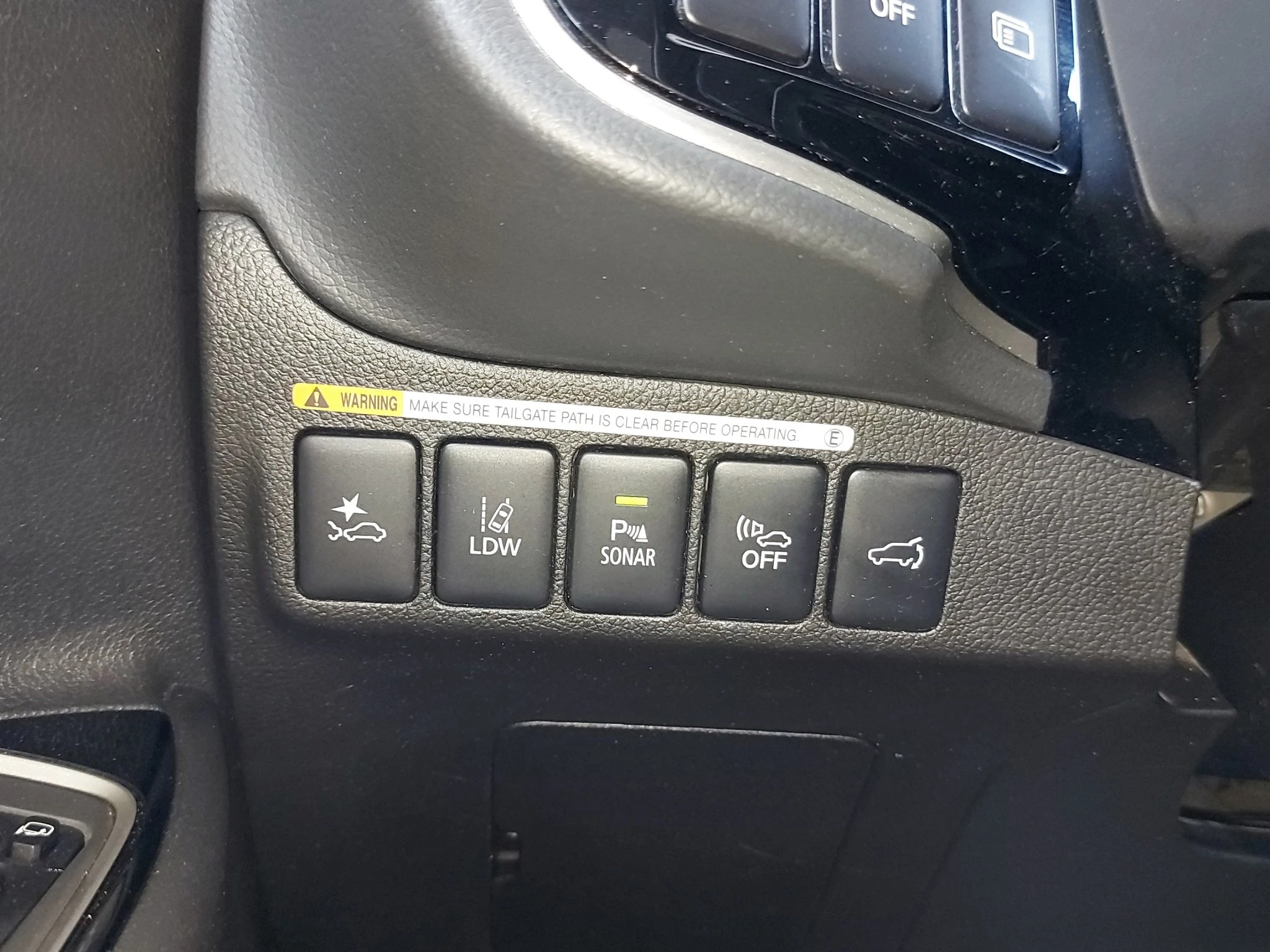 Mitsubishi Outlander 2.0 PHEV Plug-in Hybrid Plus 4WD