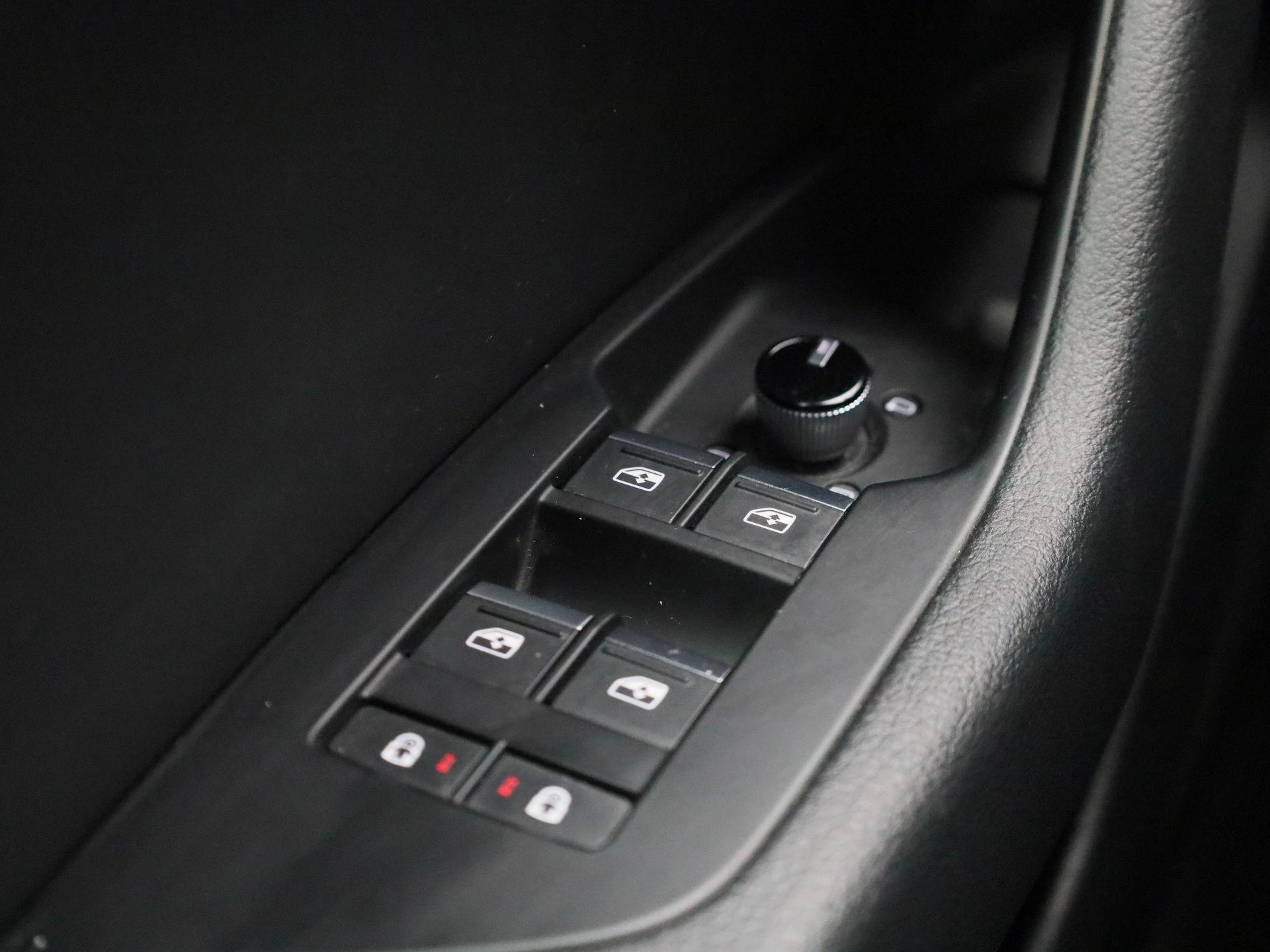 Audi-A6-image-35