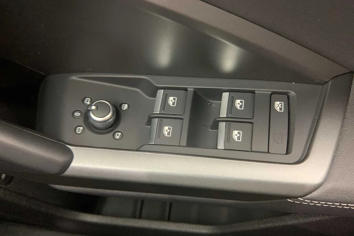 Audi-Q3-image-12