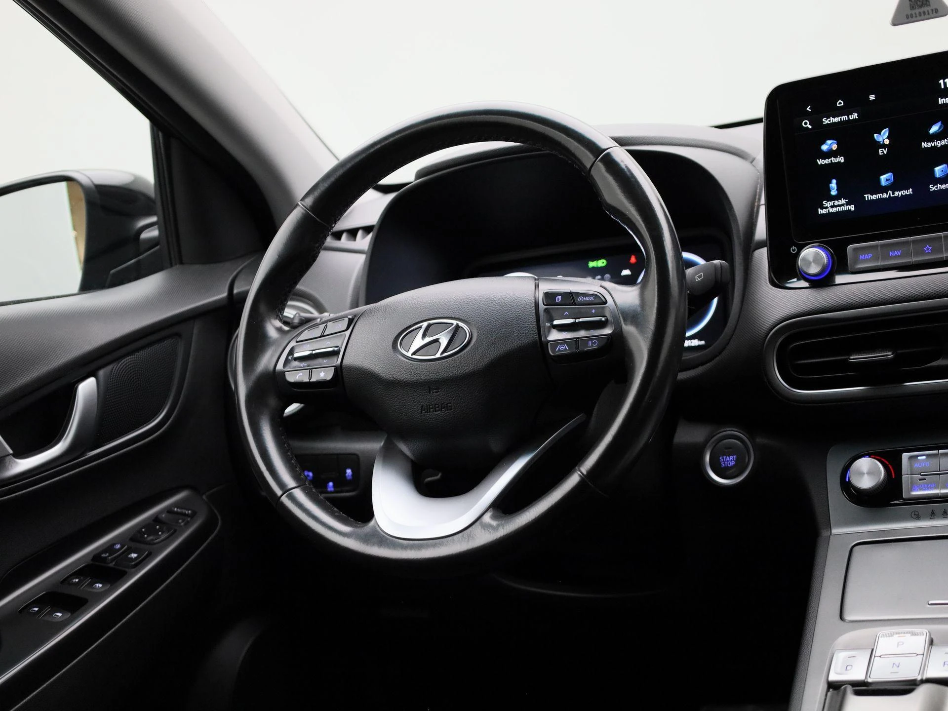 Hyundai-Kona-image-38