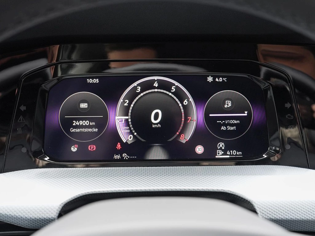Volkswagen Golf VIII Variant 1,5 TSI Goal,AHK,LED,ACC,ALU Navi,Apple Car Play,Lenkrad/Sitzheizung