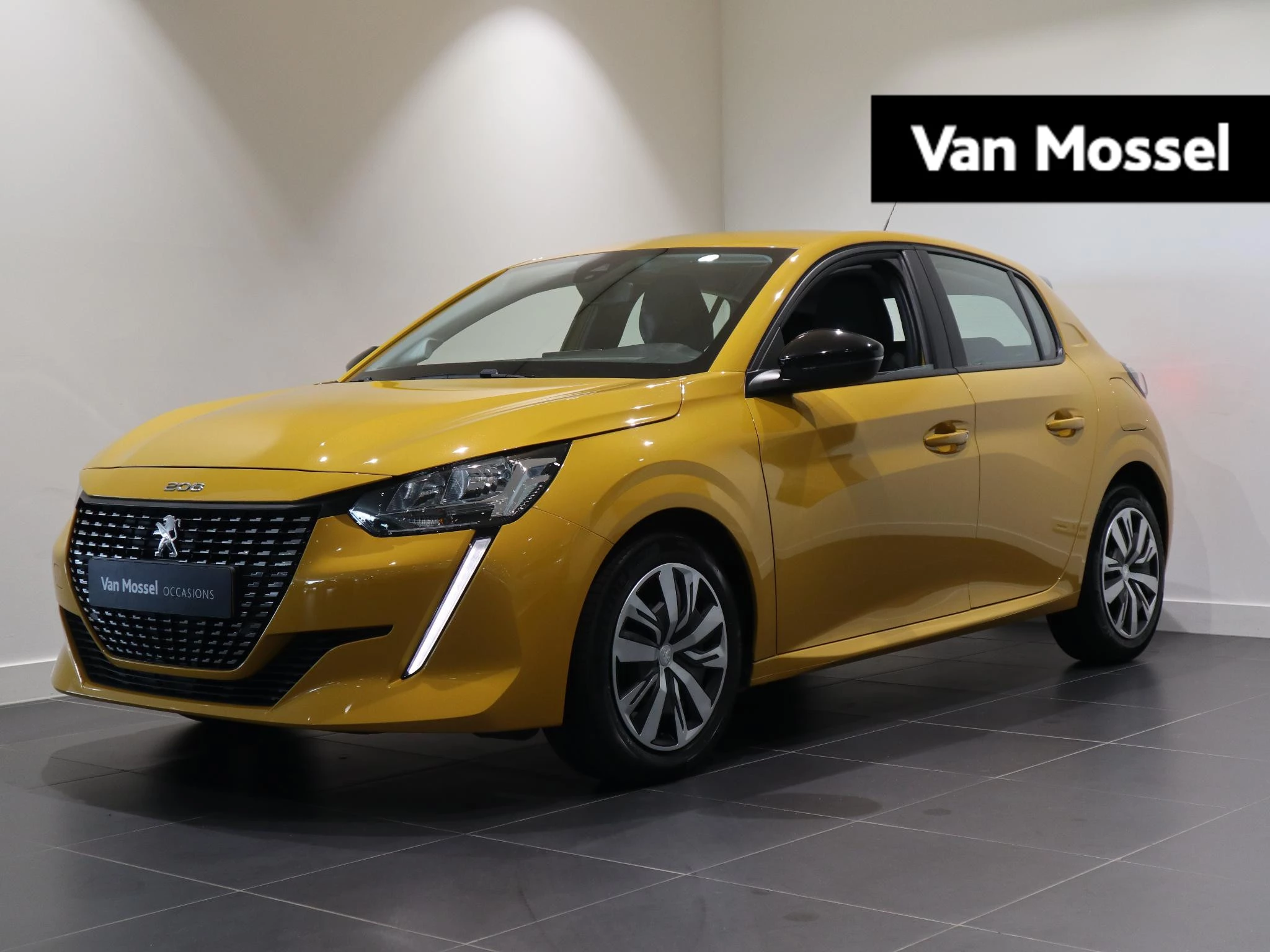 Peugeot-208-image-0