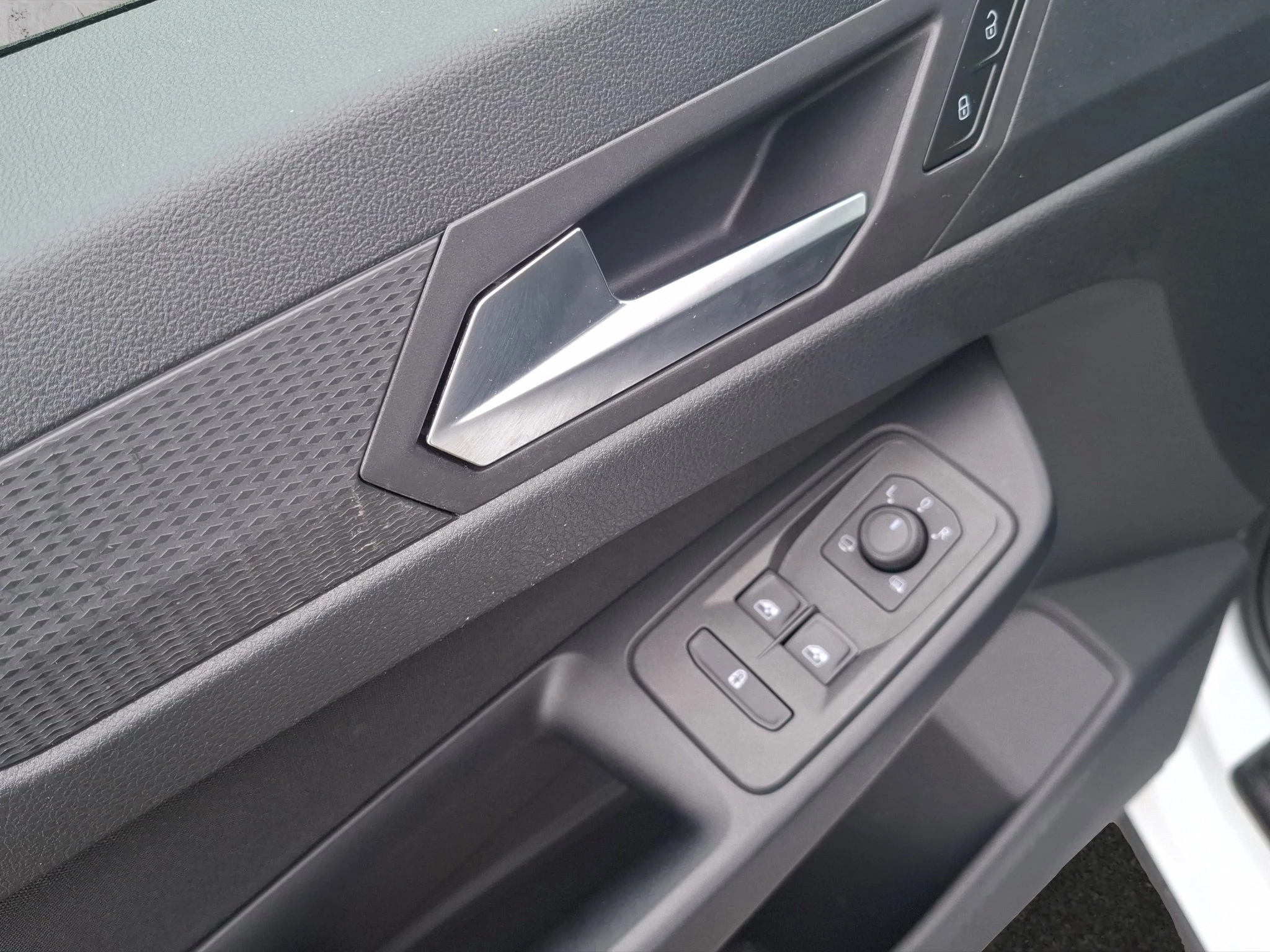 Ford Tourneo Connect Grand Active *KOMF.PKT*LED*PANO