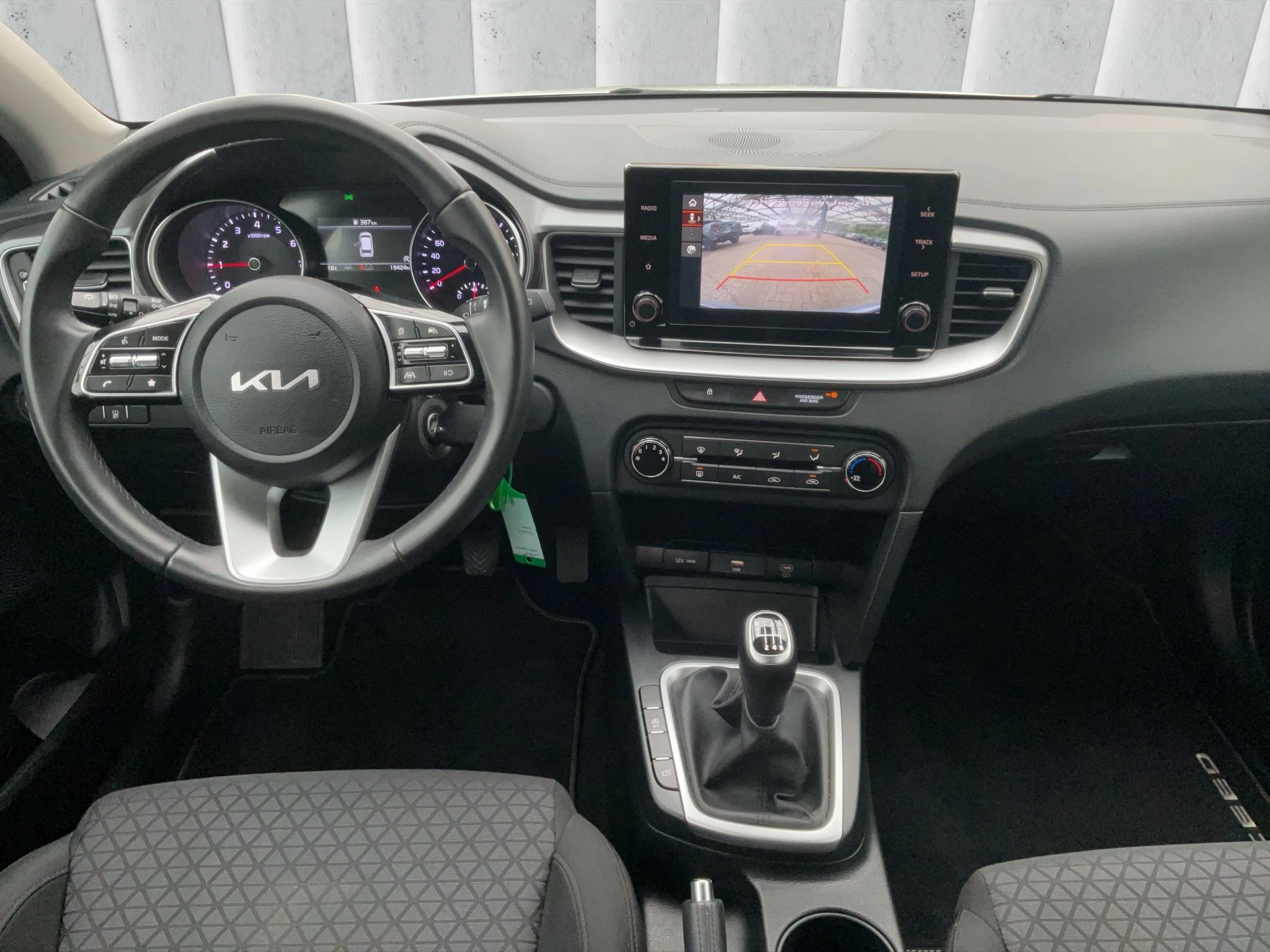 Kia Ceed Kamera / Tempo / Klima