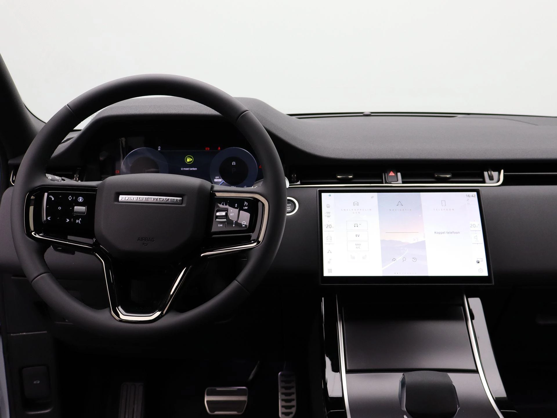 Land Rover-Range Rover Evoque-image-6