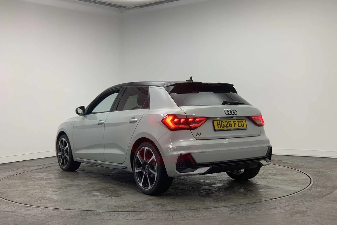 Audi-A1 Sportback-image-2
