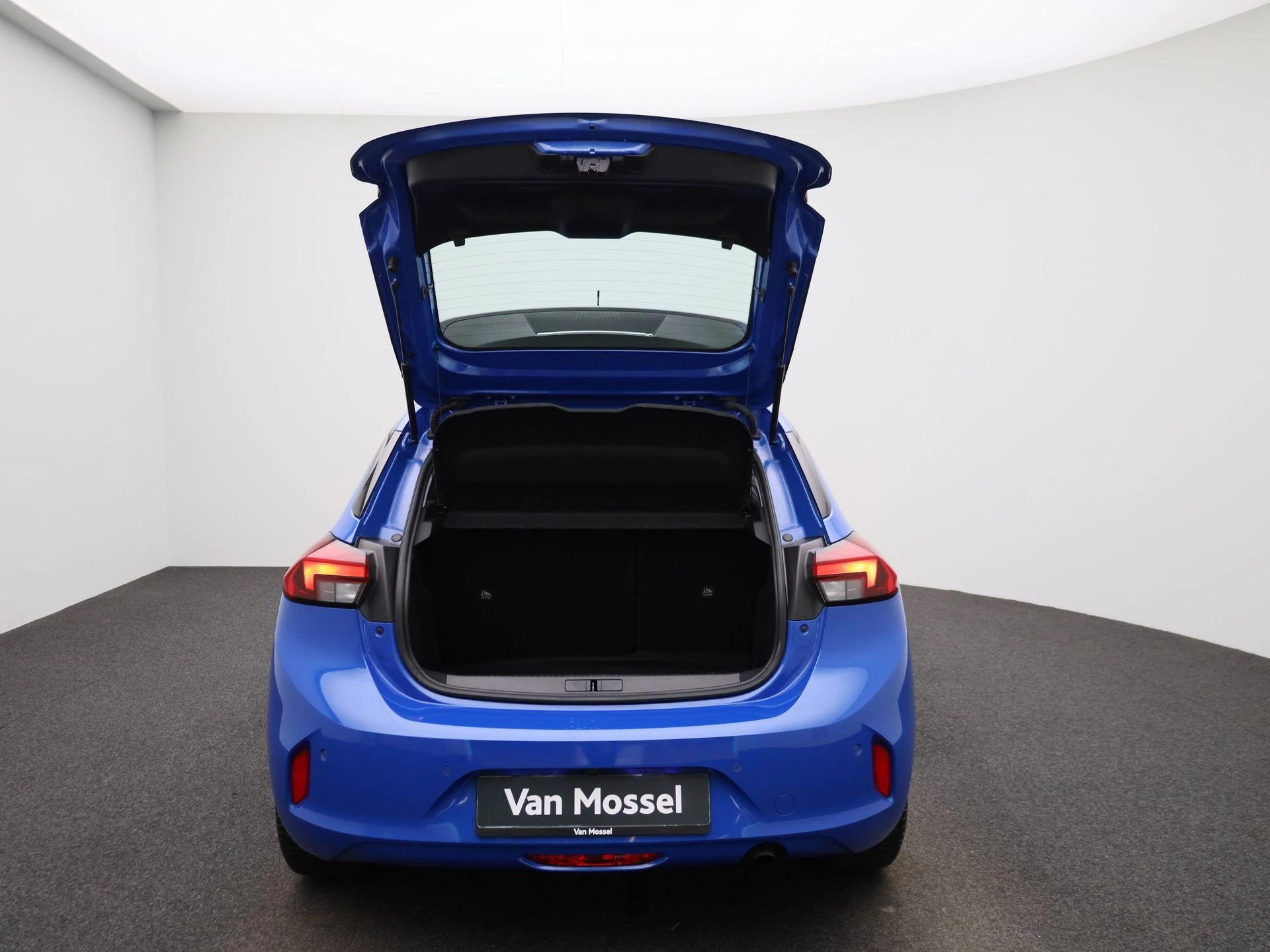 Opel-Corsa-image-10