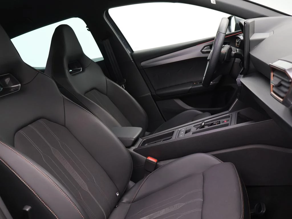 CUPRA Leon Leon 5D MHEV 1.5eTSI 150PK *AUTOMAAT*LEDER*SPORTZETELS*CAMERA*ACC*PDC*NAVI*APP-CONNECT*LED*...*