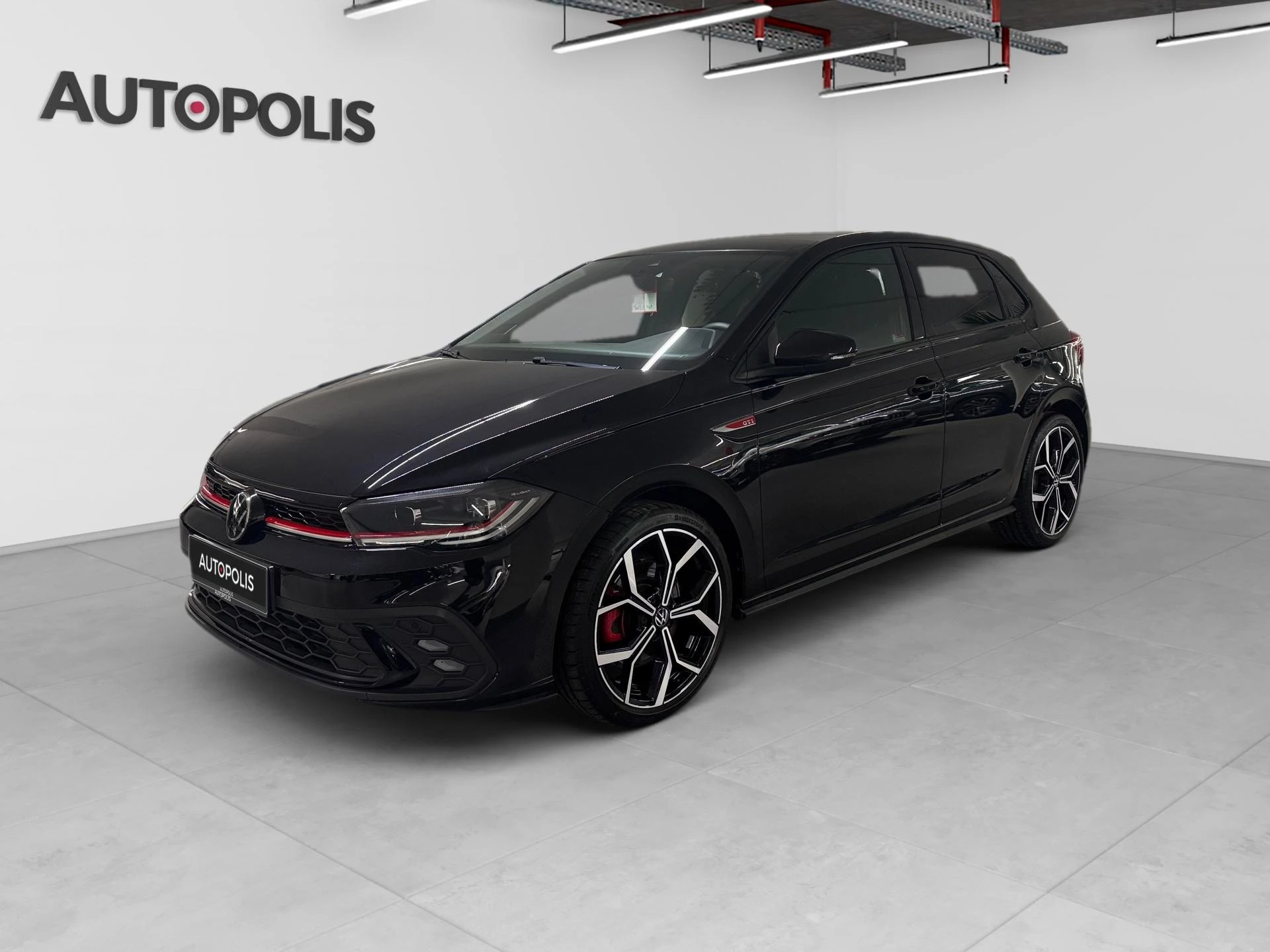 Volkswagen-Polo-image-0