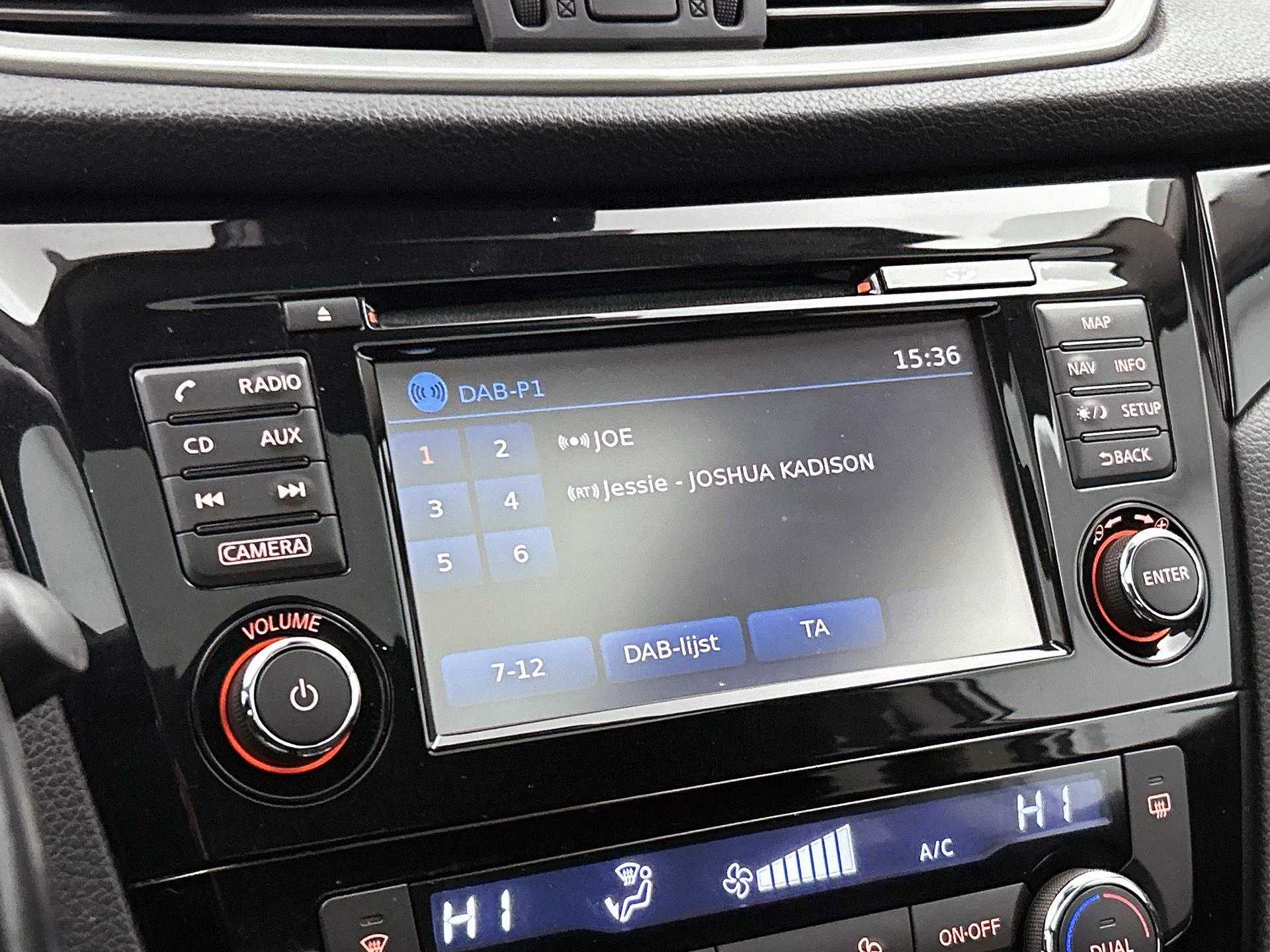 Nissan-QASHQAI-image-6