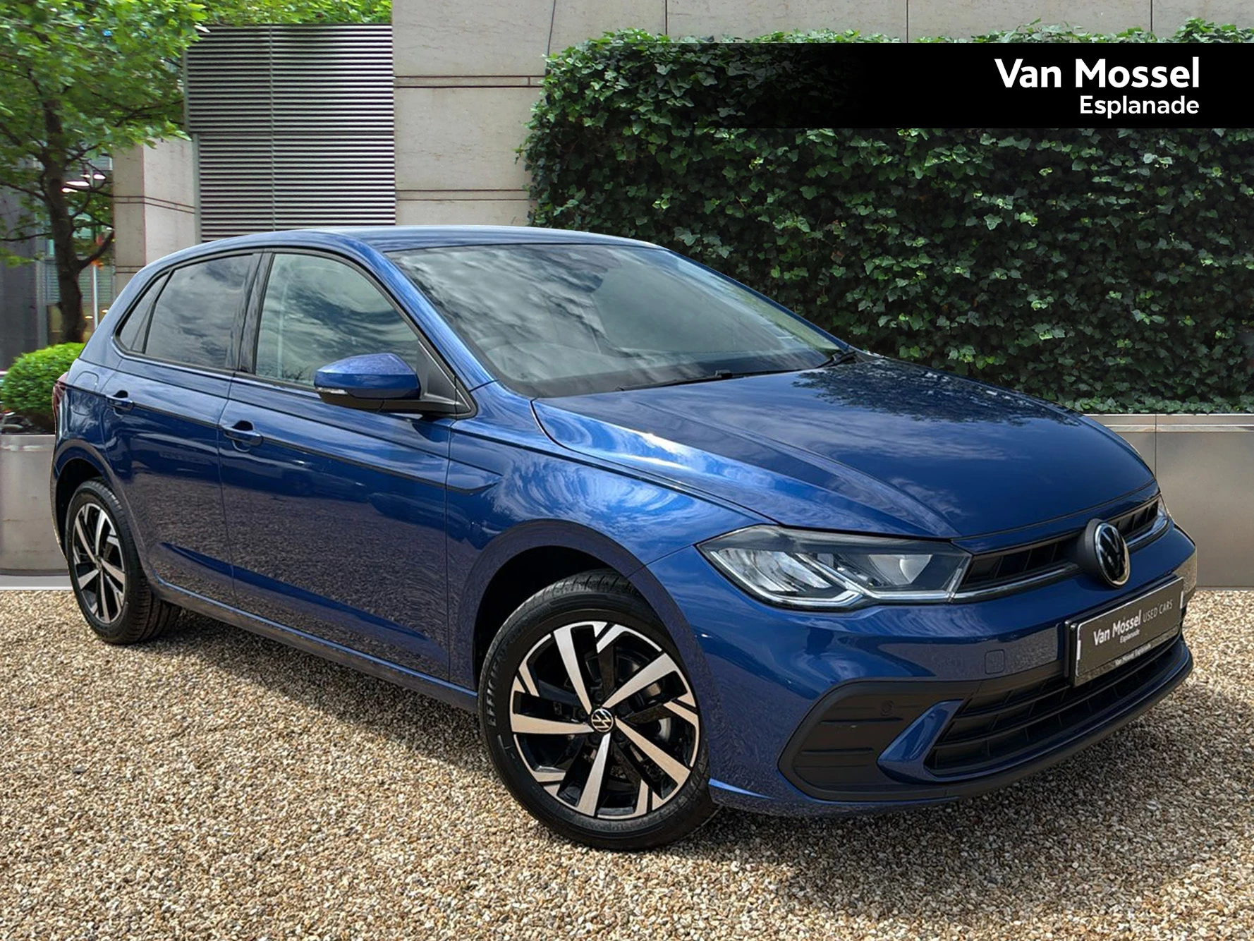 Volkswagen-Polo-image-0