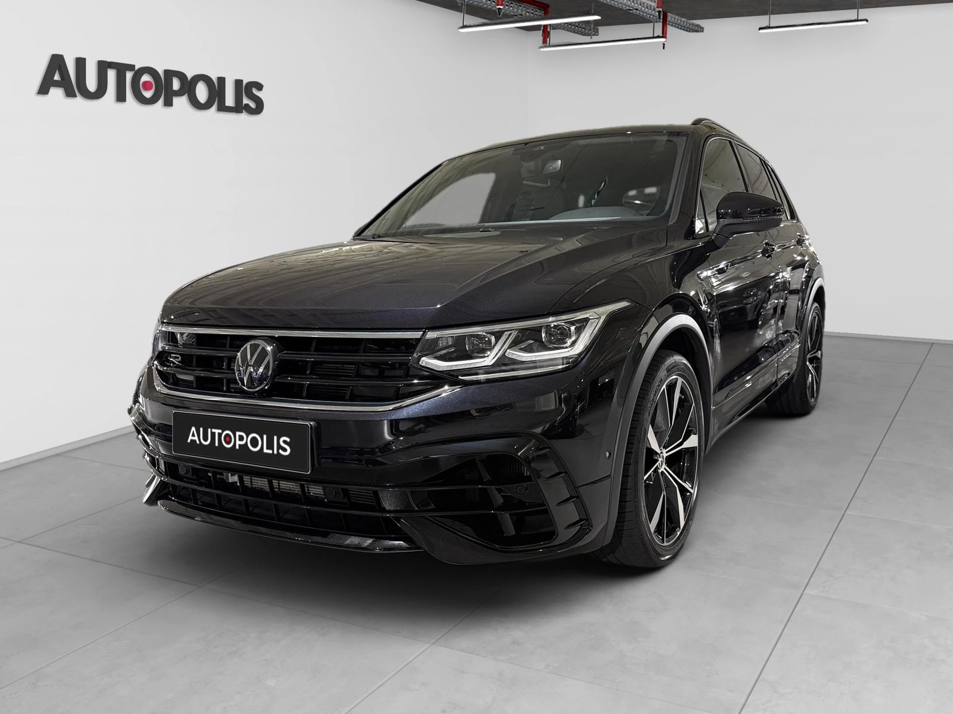 Volkswagen-Tiguan-image-16