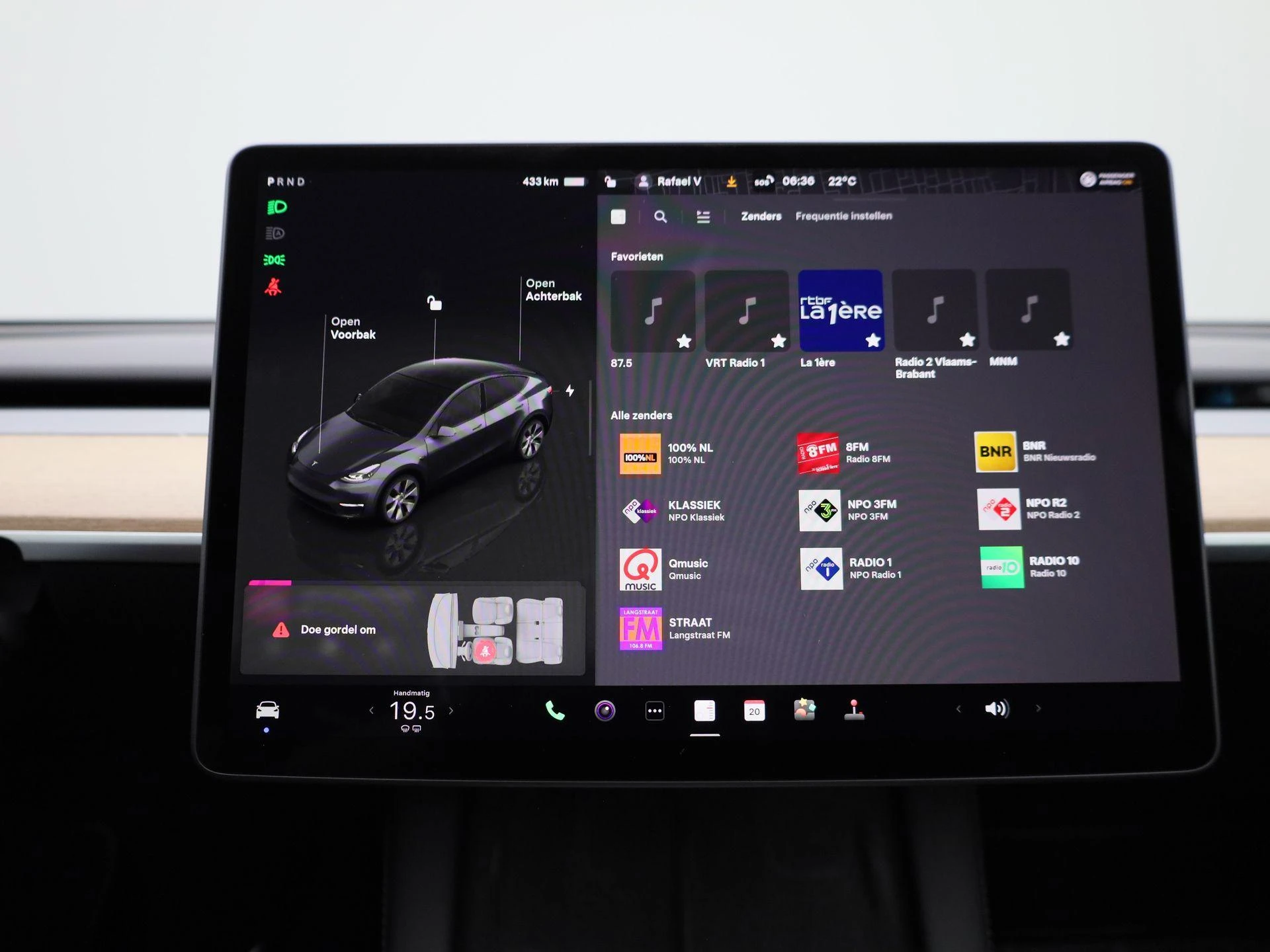 Tesla Model Y Long Range Dual Motor AWD