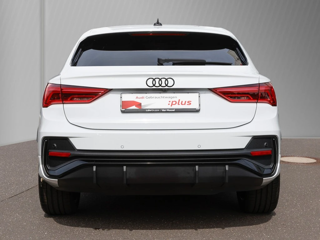 Audi-Q3-image-5