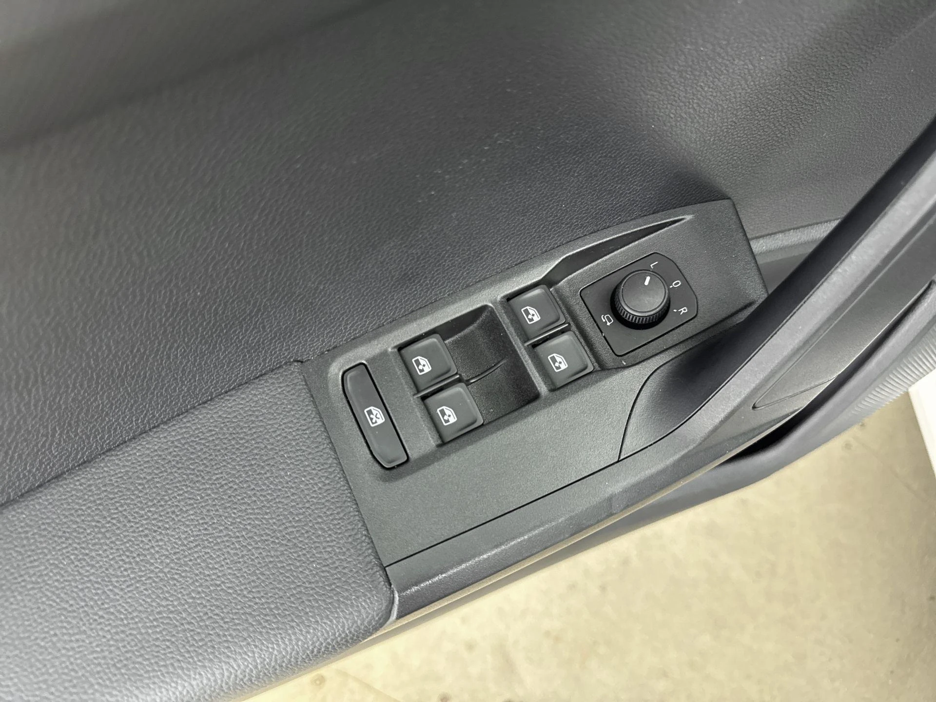 SEAT-Ibiza-image-14