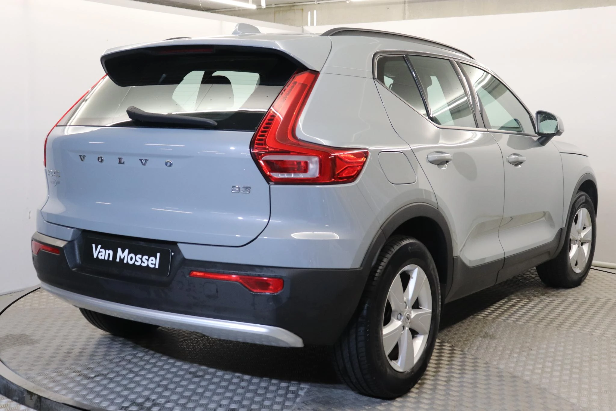 Volvo-XC40-image-4