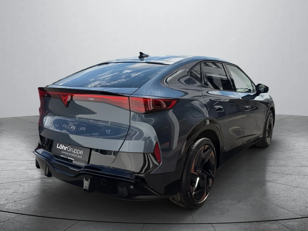 CUPRA-Tavascan-image-4