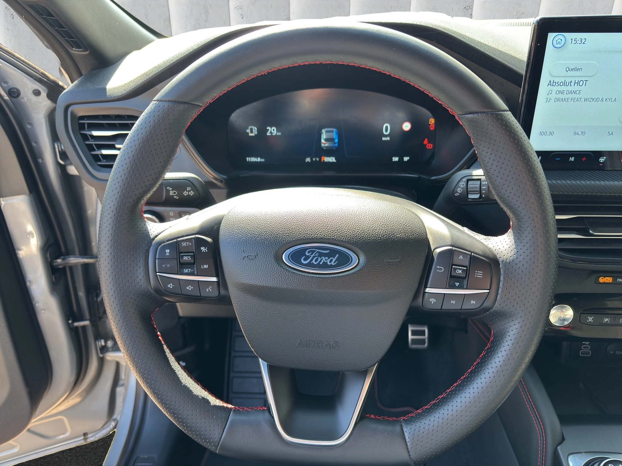 Ford Kuga ST-Line X Aut.*360GRAD*LED-MATRIX*NAVI*GRA*WINTER-PKT.