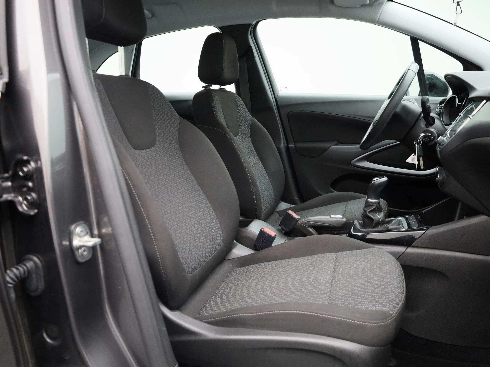 Opel-Crossland-image-32