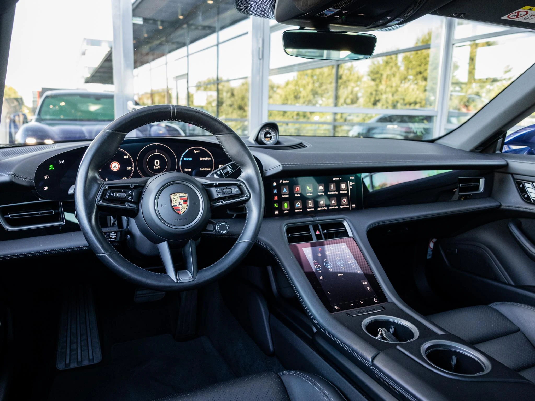 Porsche-Taycan-image-19