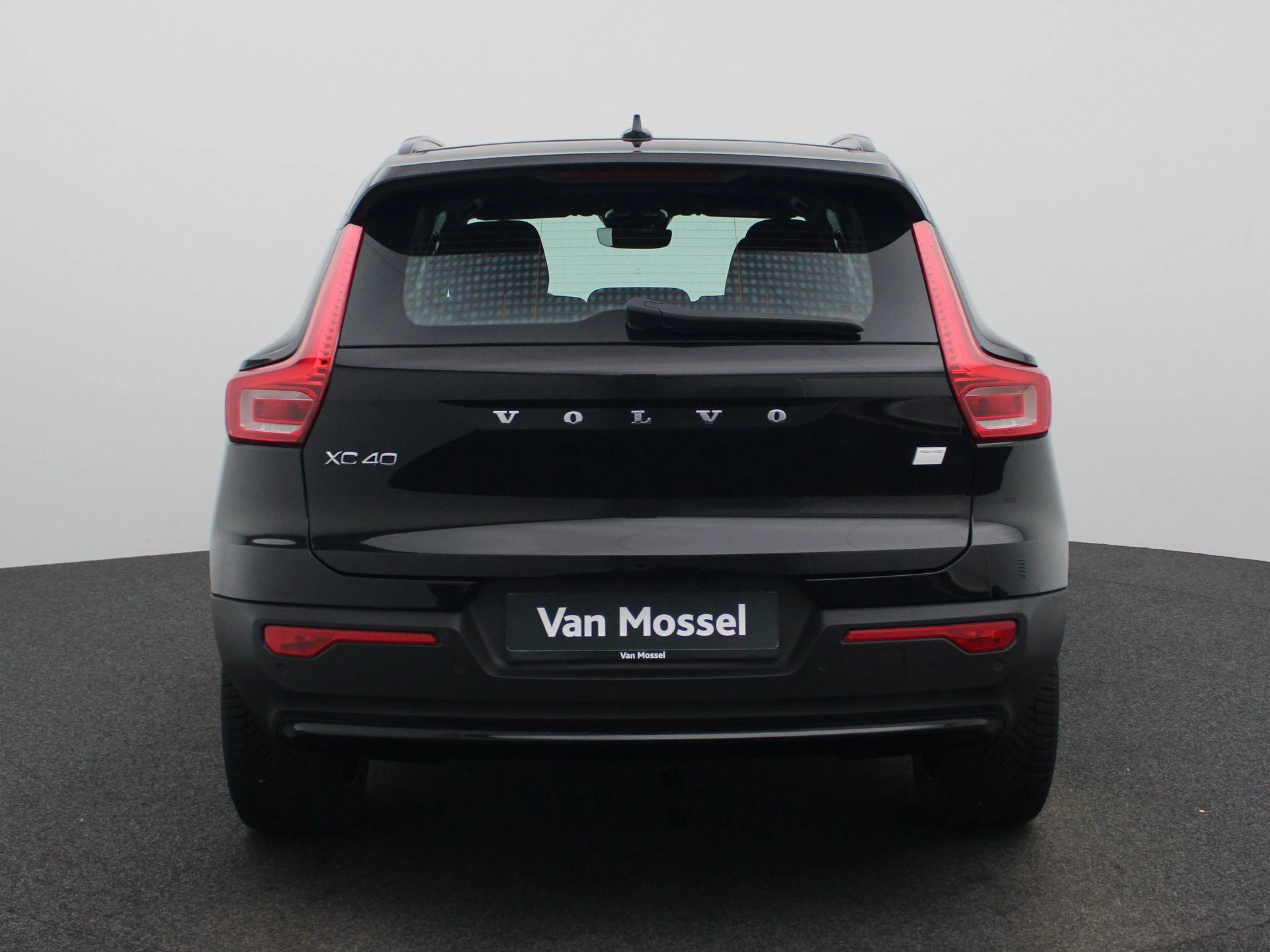 Volvo-XC40-image-5
